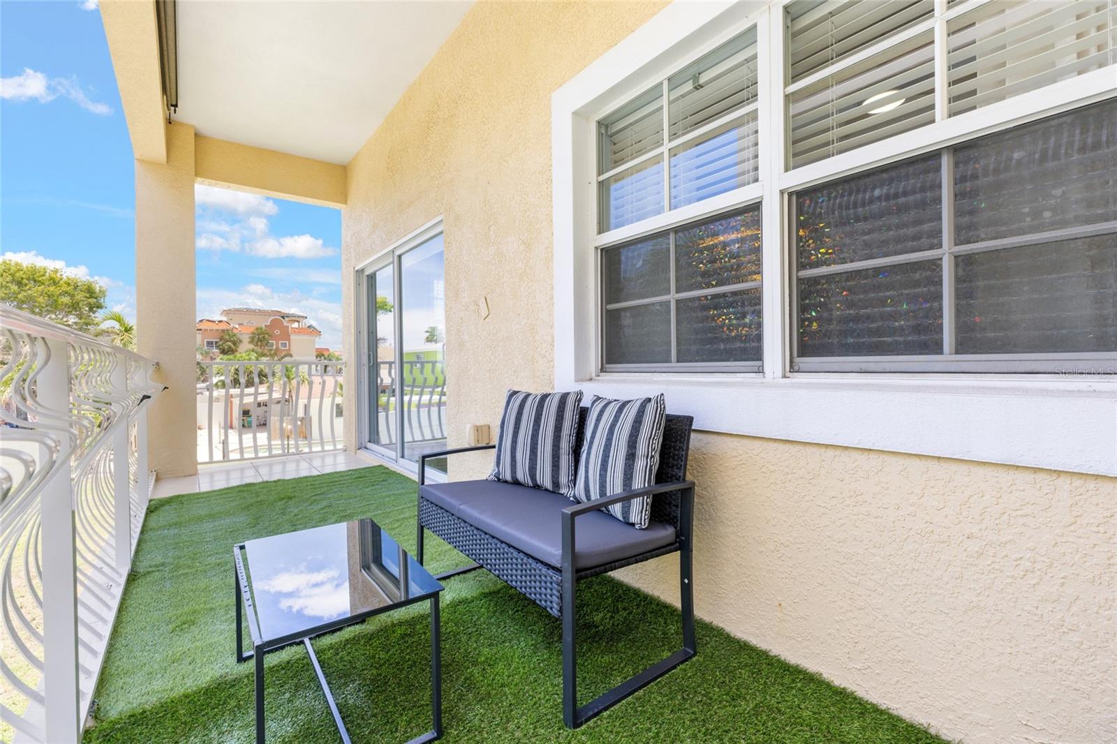 Image 12 of 57 For 141 175th Avenue E 143
