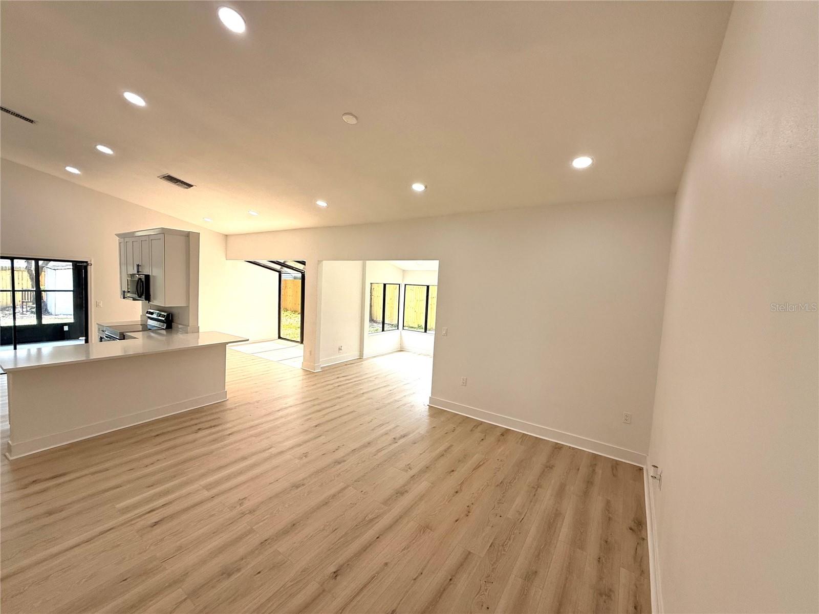 Image 11 of 56 For 23220 Shining Star Drive