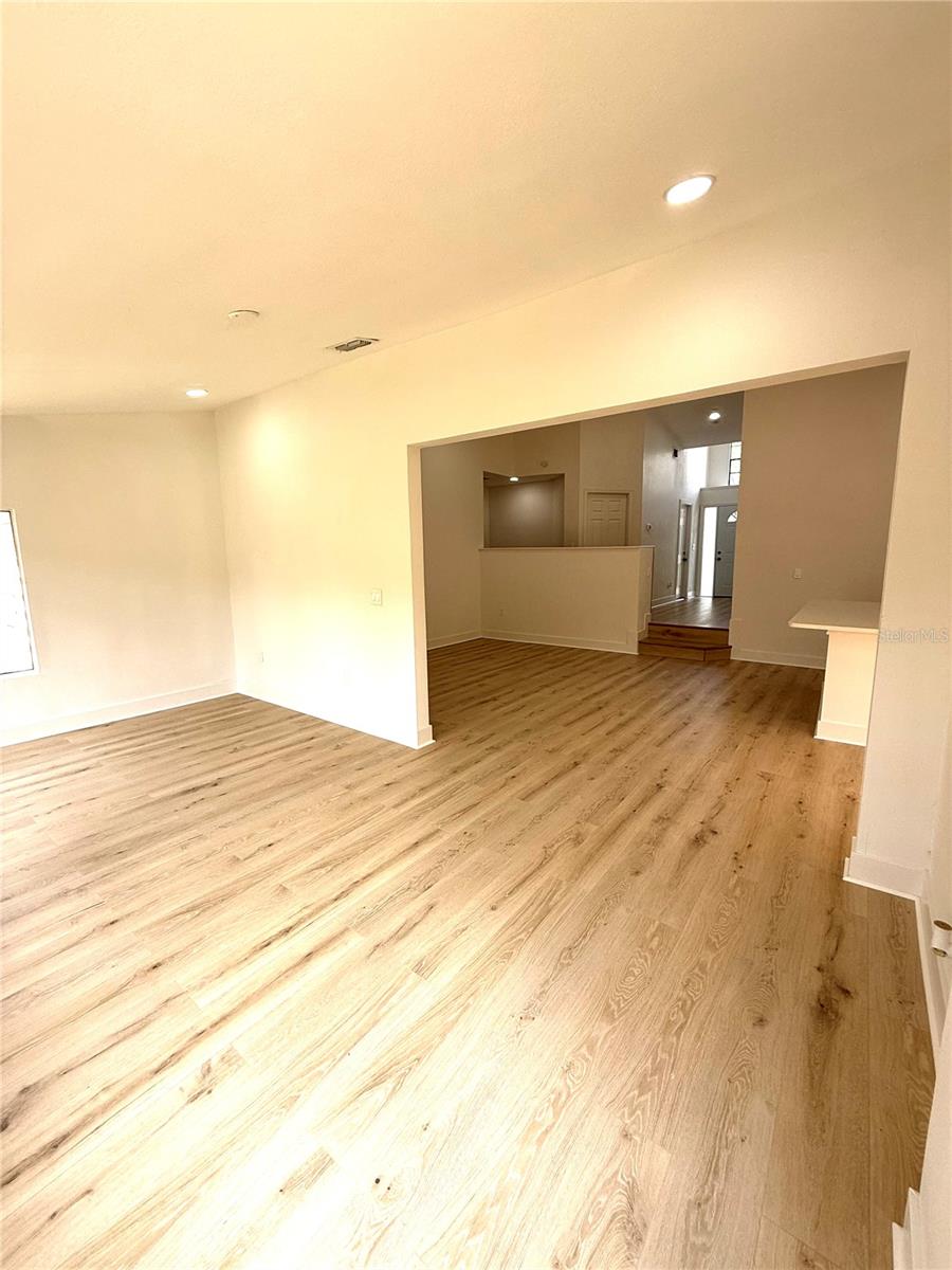Image 13 of 56 For 23220 Shining Star Drive