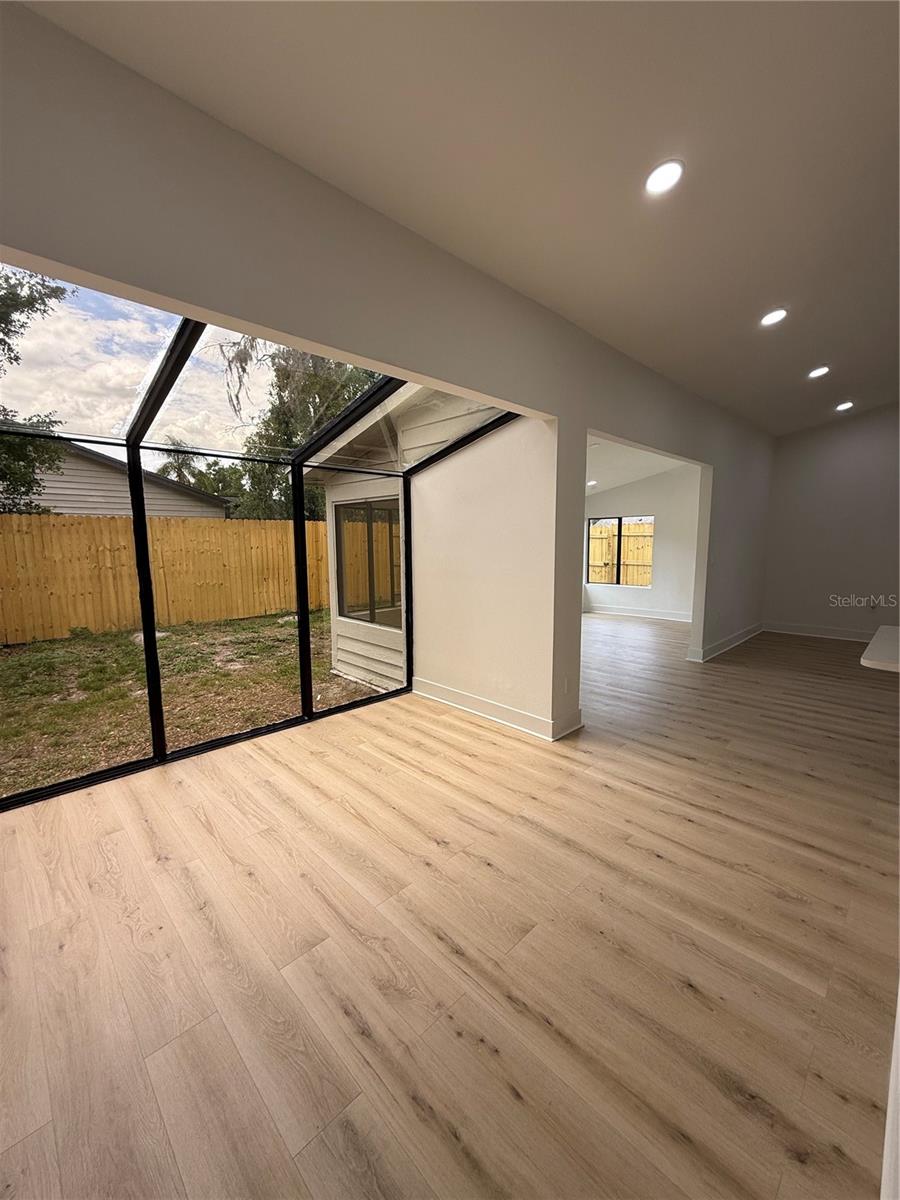Image 17 of 56 For 23220 Shining Star Drive
