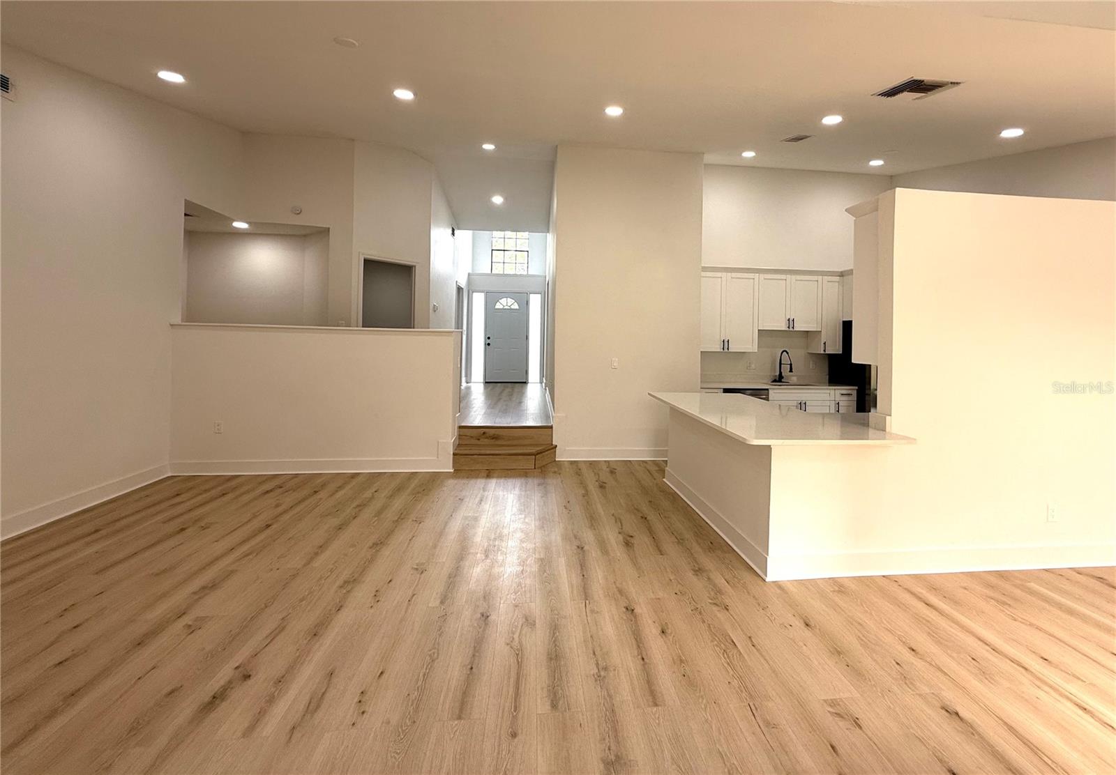 Image 19 of 56 For 23220 Shining Star Drive