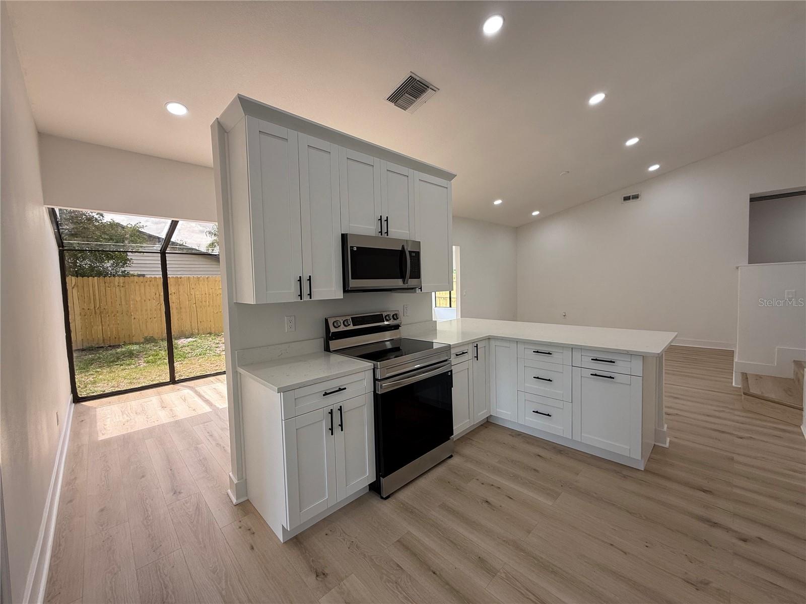 Image 21 of 56 For 23220 Shining Star Drive