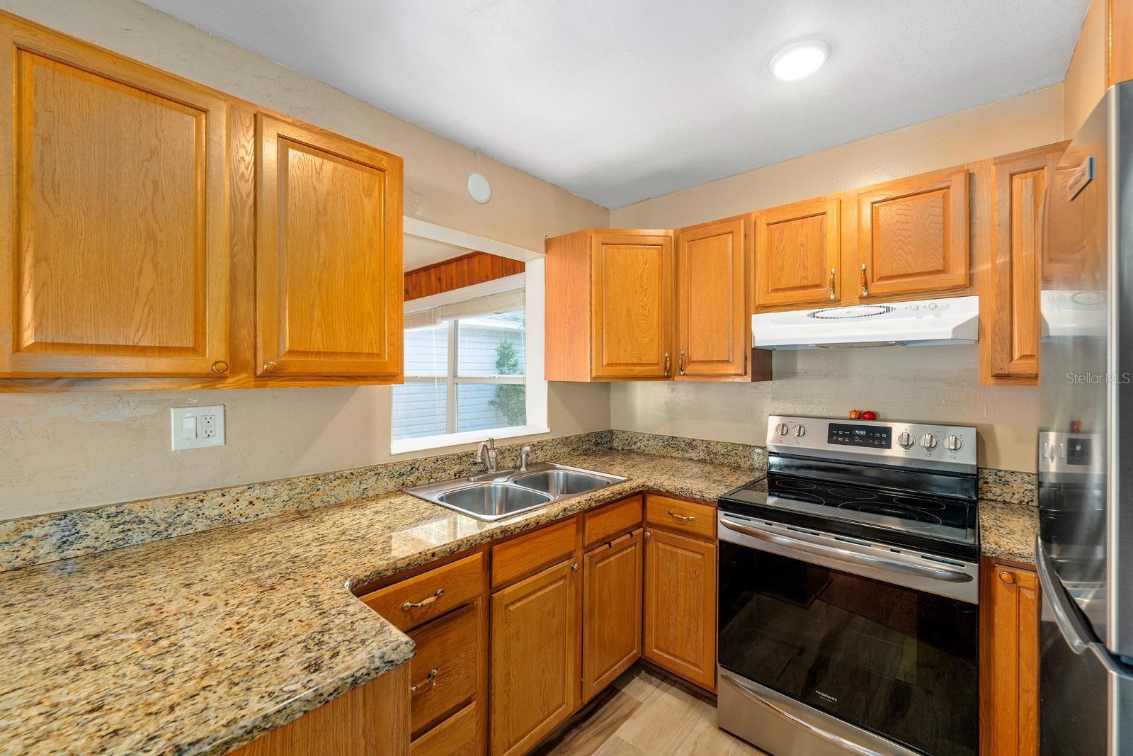 Image 11 of 21 For 4063 2nd Avenue S