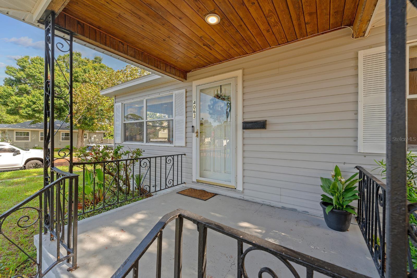 Image 3 of 21 For 4063 2nd Avenue S