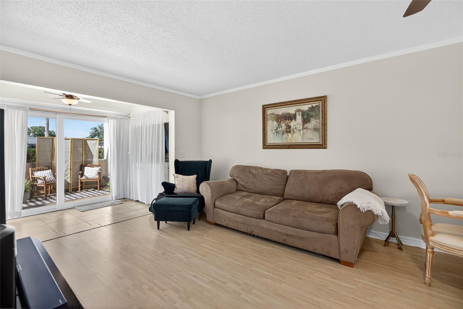 Image 8 of 36 For 404 Cordova Green 404