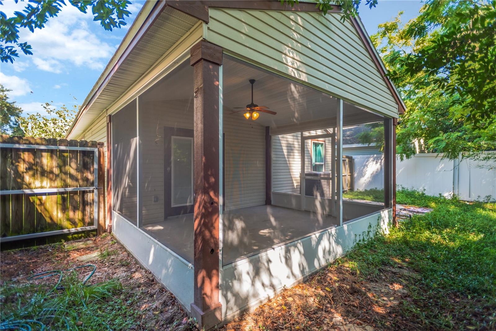 Image 21 of 21 For 3600 Raintree Terrace