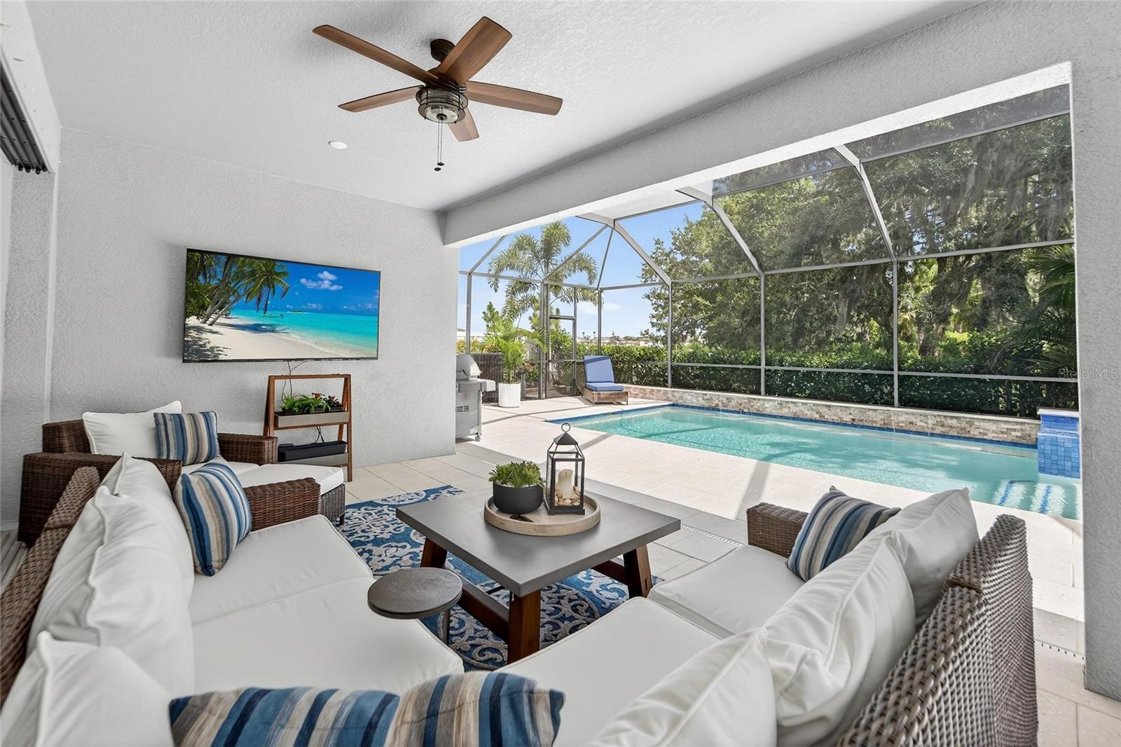 Listing photo id 19 for 12928 Twin Bridges Drive