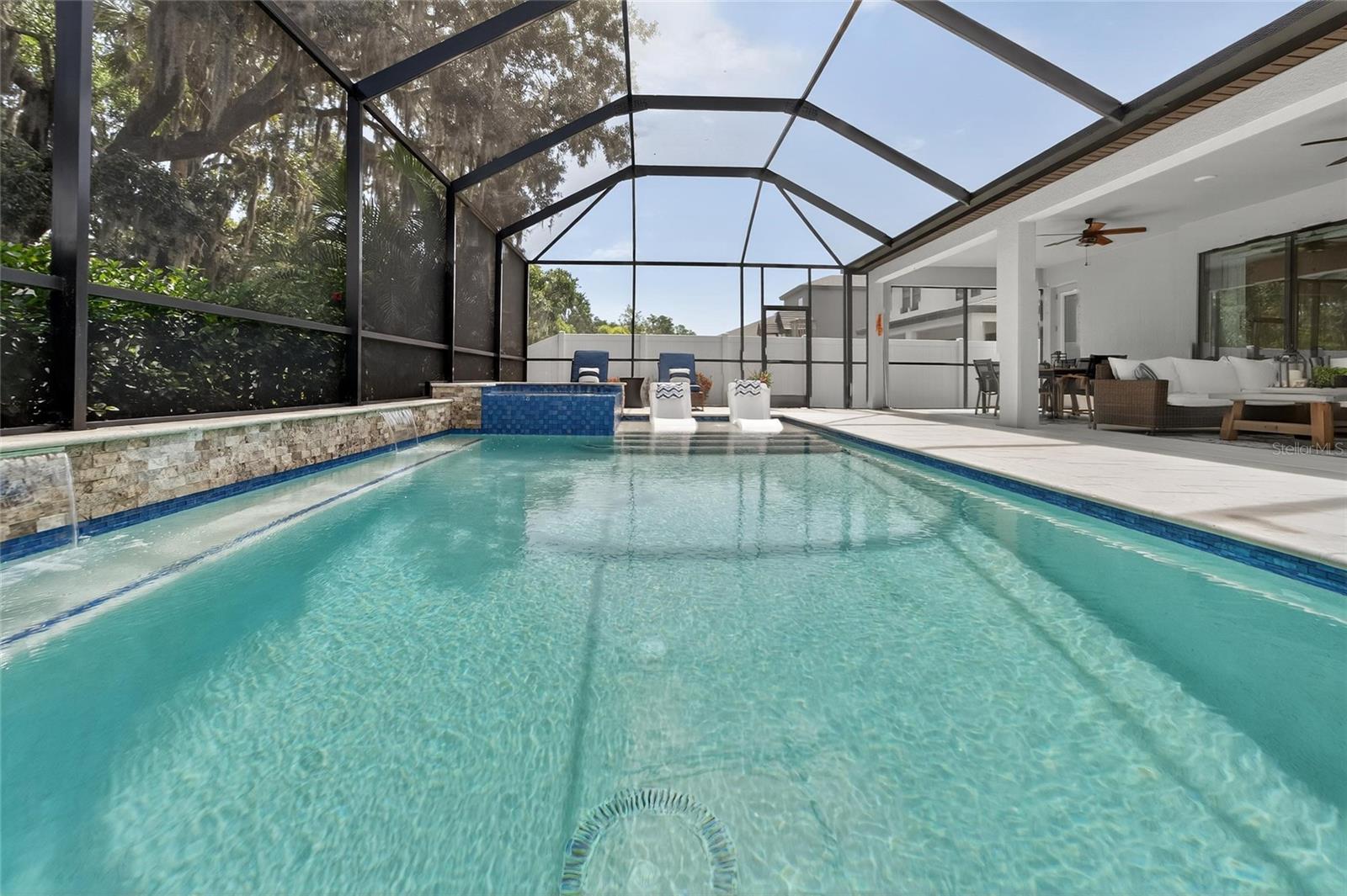Listing photo id 54 for 12928 Twin Bridges Drive