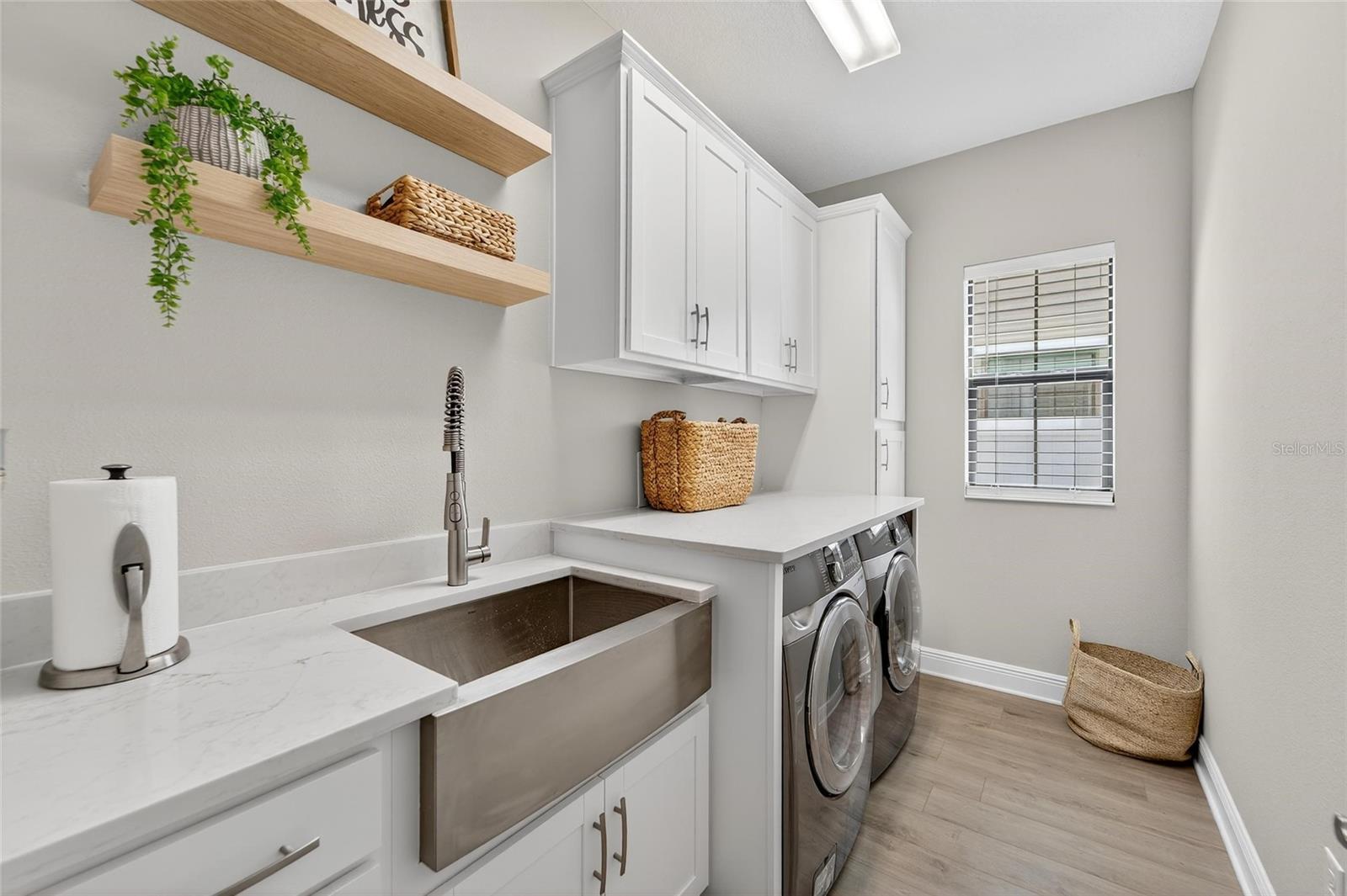 Listing photo id 59 for 12928 Twin Bridges Drive