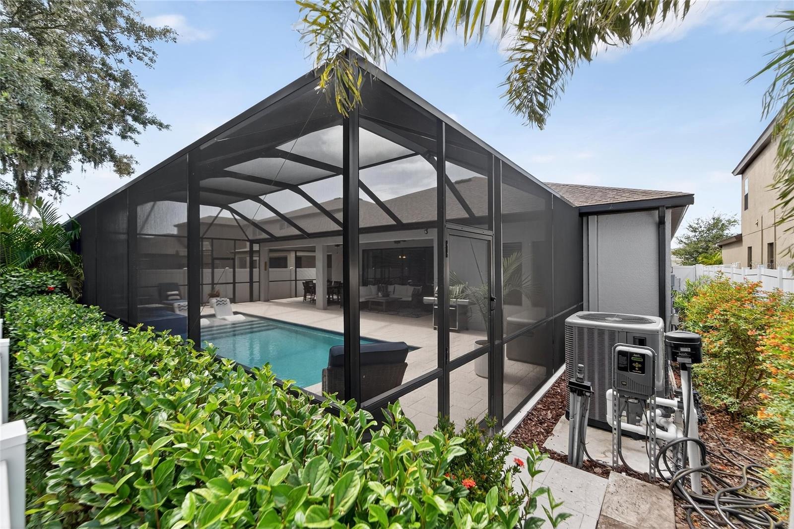 Listing photo id 64 for 12928 Twin Bridges Drive