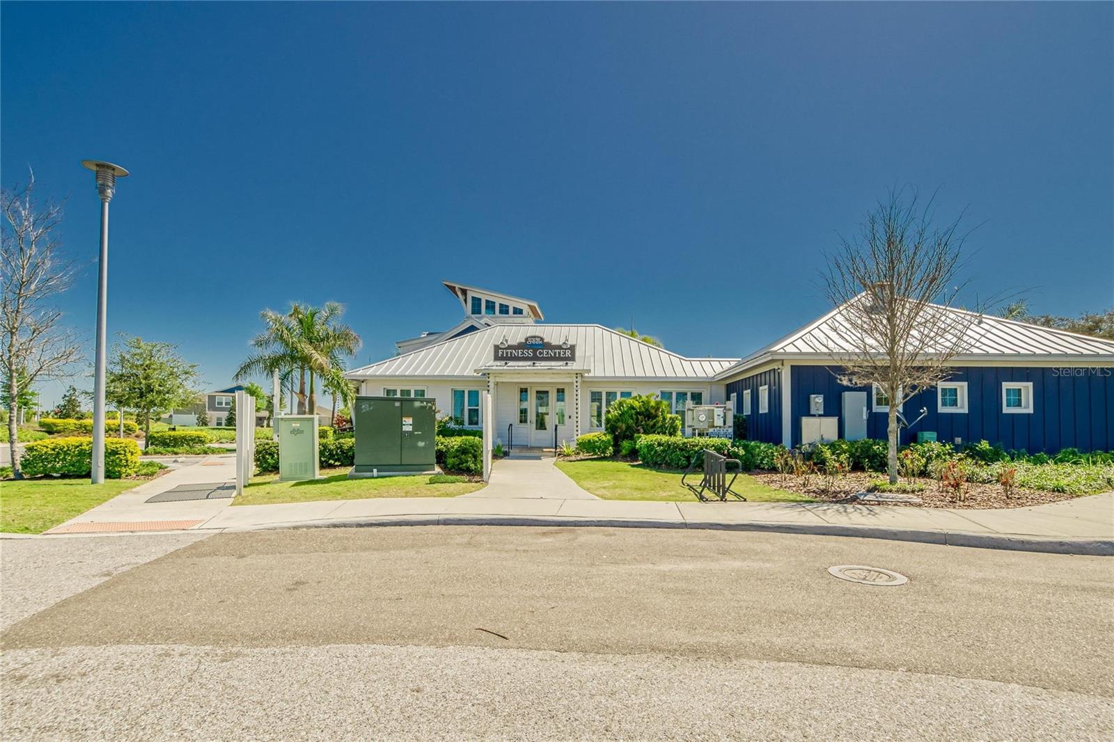 Listing photo id 81 for 12928 Twin Bridges Drive
