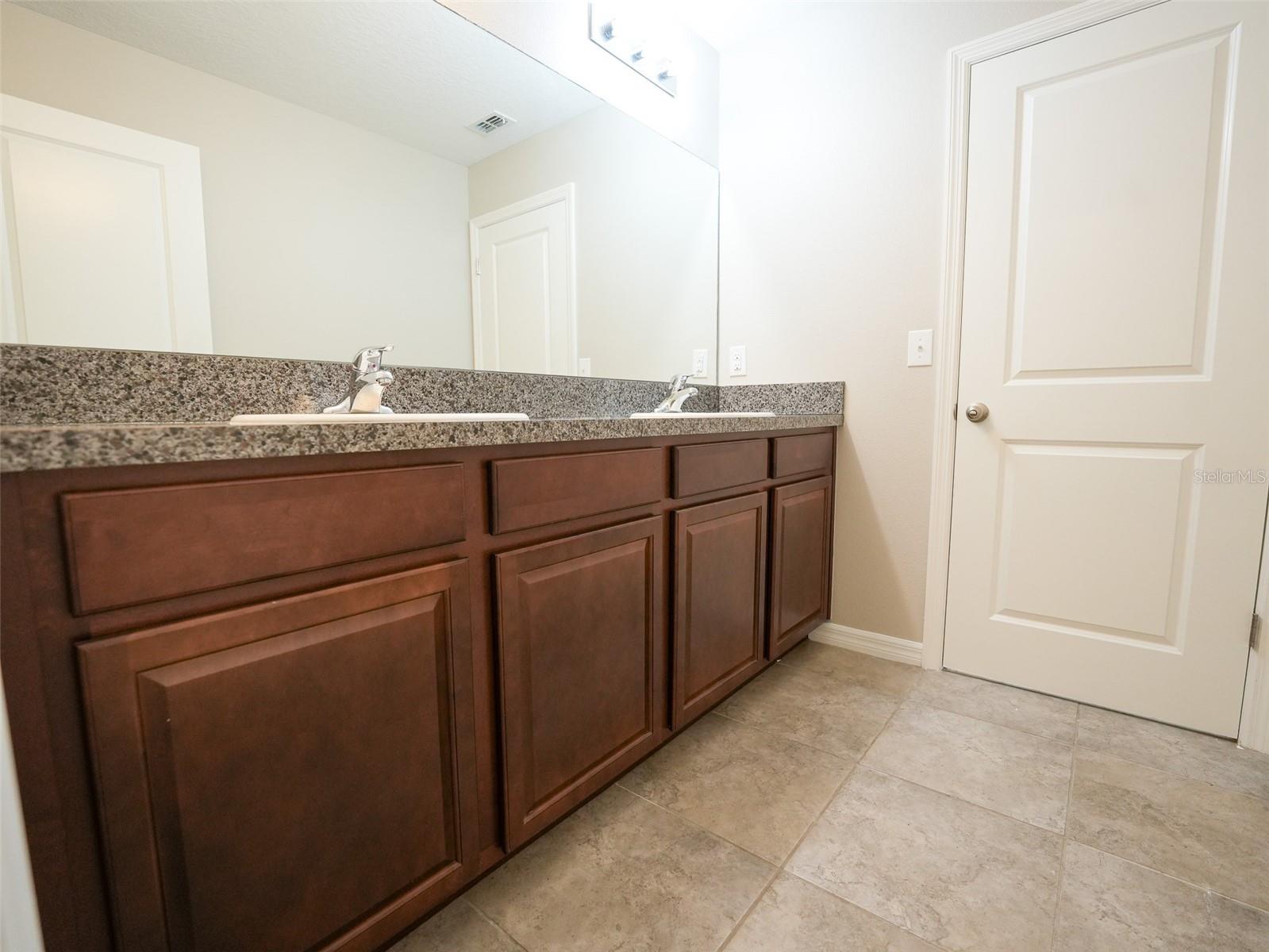 Image 21 of 60 For 9650 Sage Creek Drive