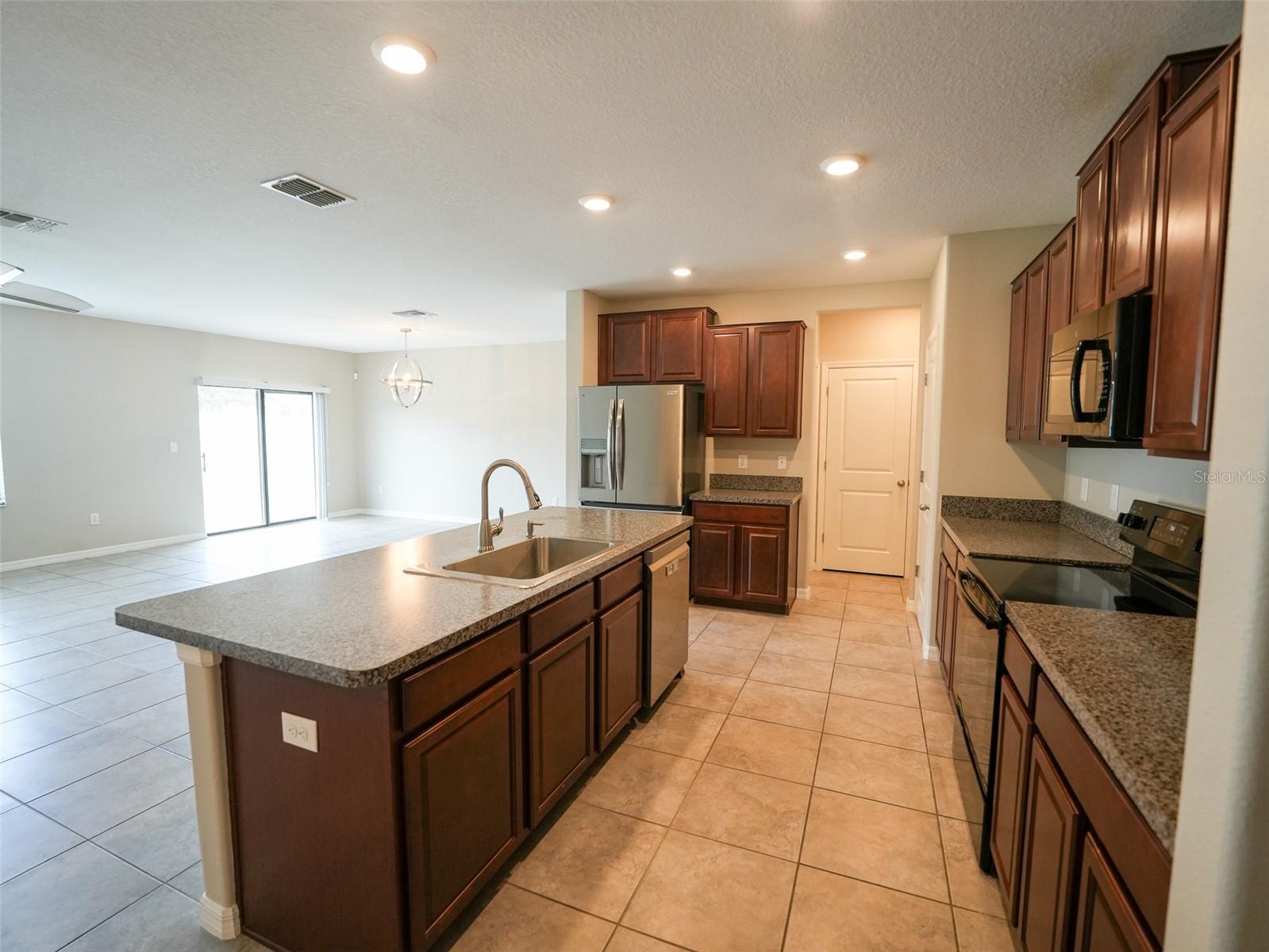 Image 8 of 60 For 9650 Sage Creek Drive