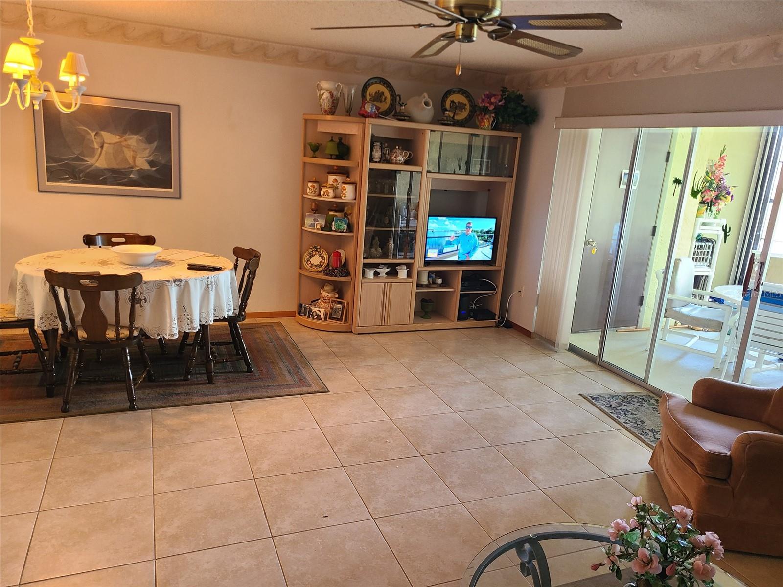 Image 9 of 33 For 3849 Sailmaker Lane 0