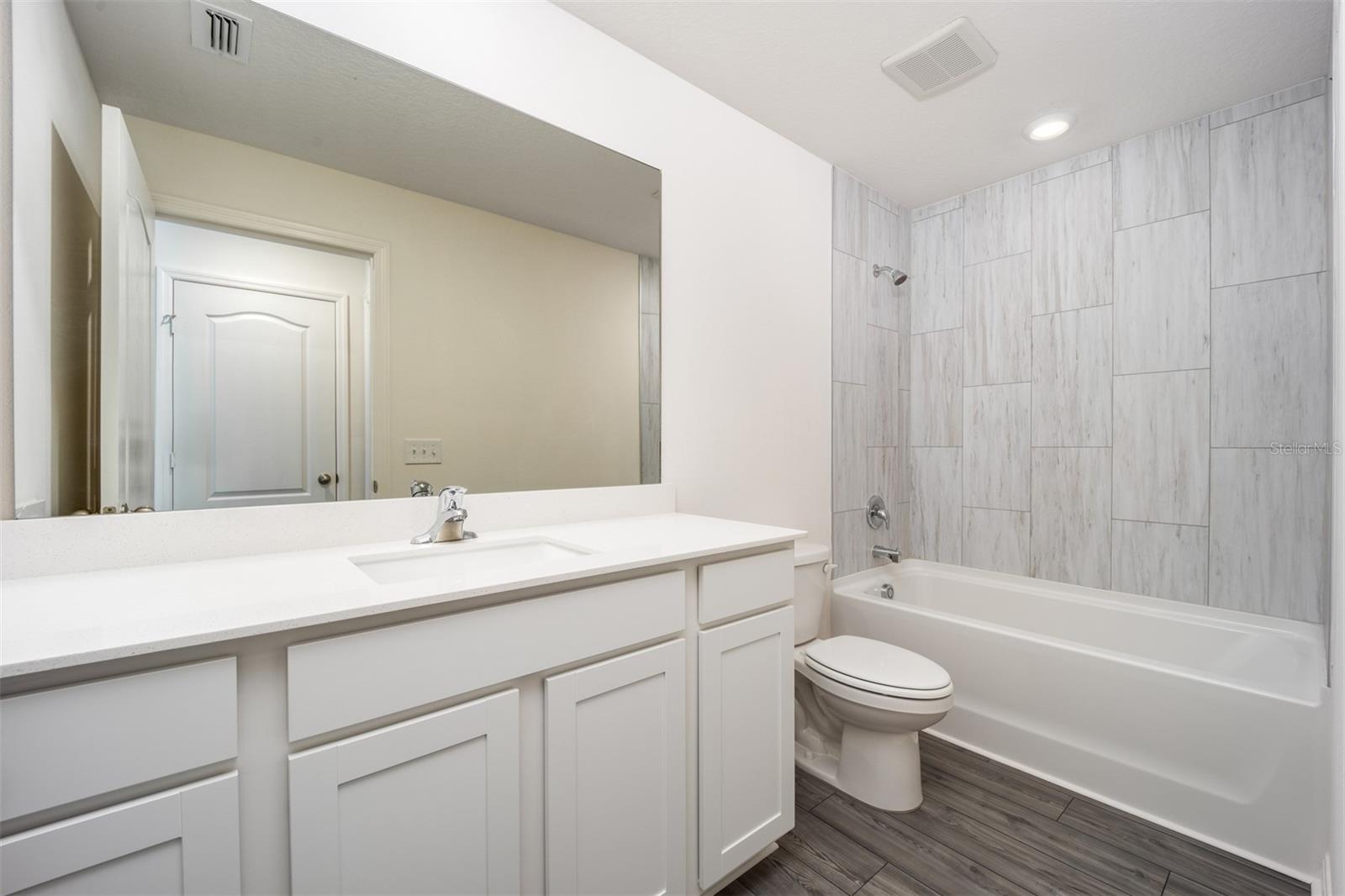 Image 13 of 14 For 3219 Seville Street