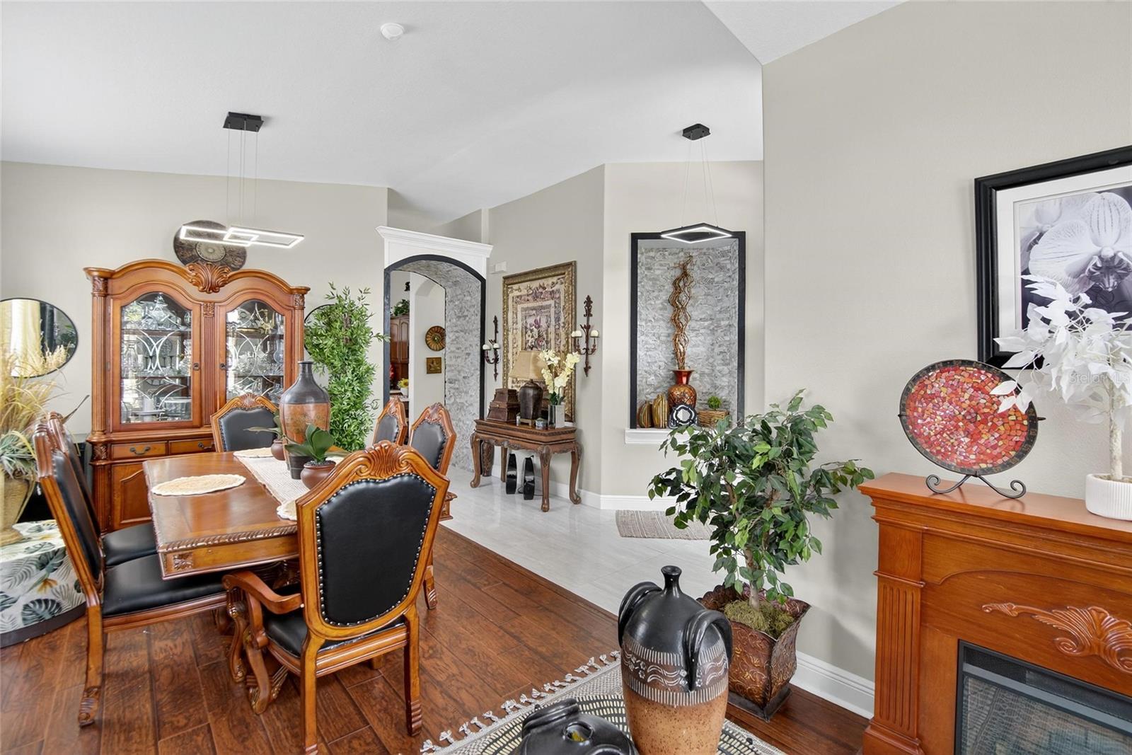 Image 13 of 78 For 8620 Sandy Plains Drive