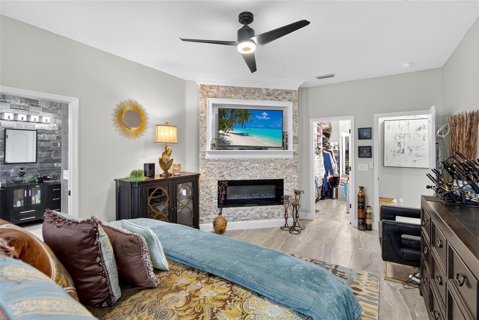 Image 49 of 78 For 8620 Sandy Plains Drive