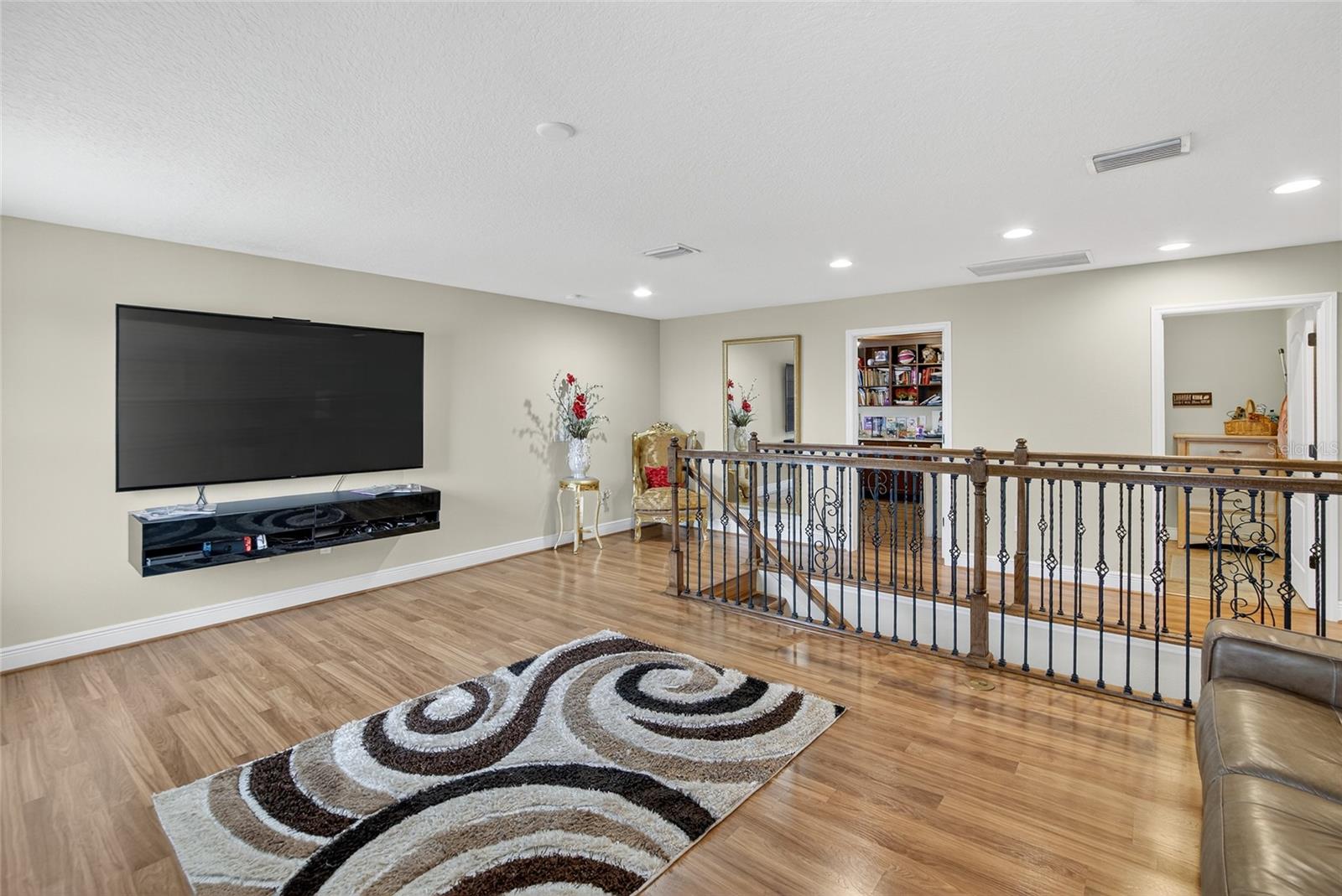 Listing photo id 21 for 15246 Anguilla Isle Avenue