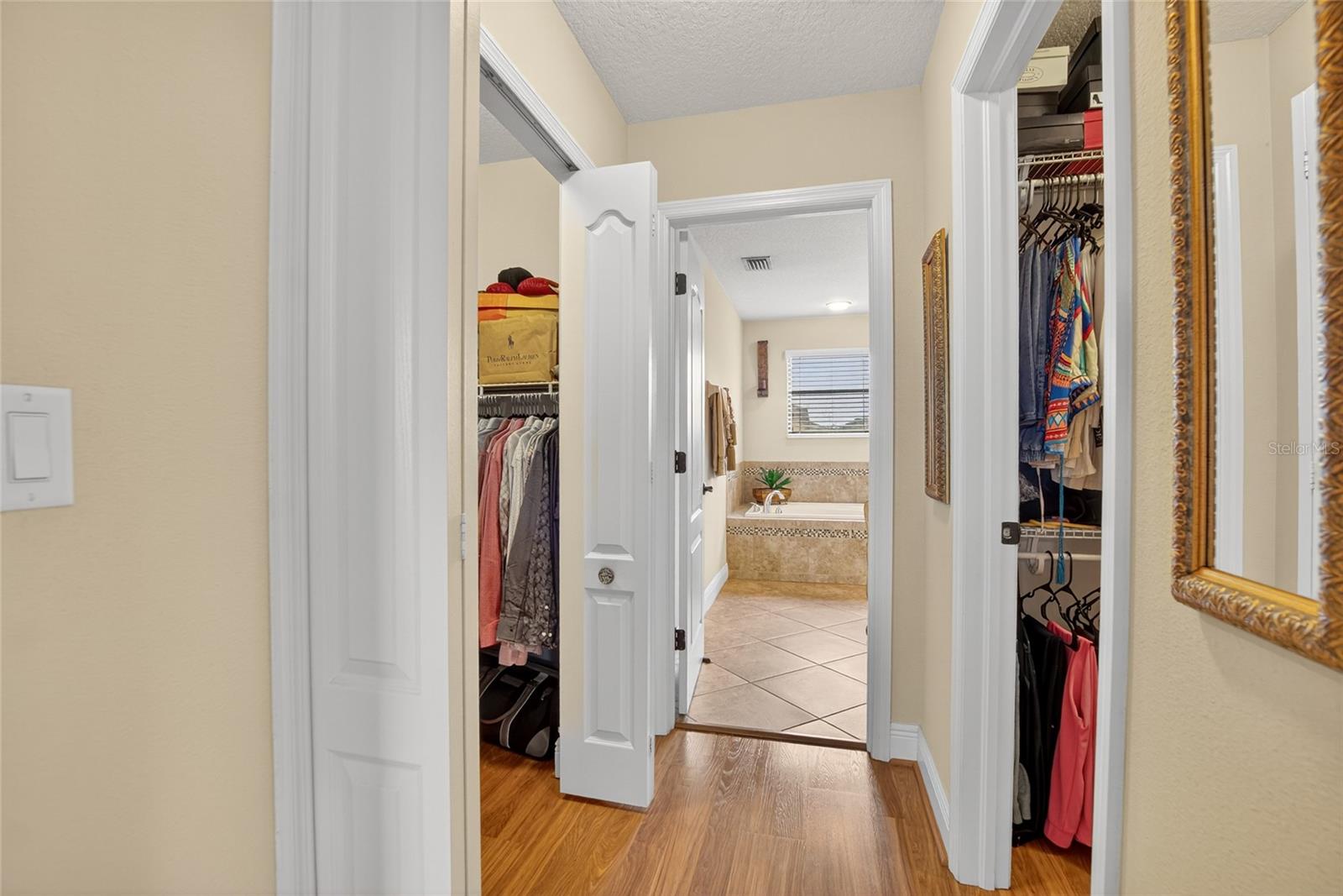 Listing photo id 30 for 15246 Anguilla Isle Avenue