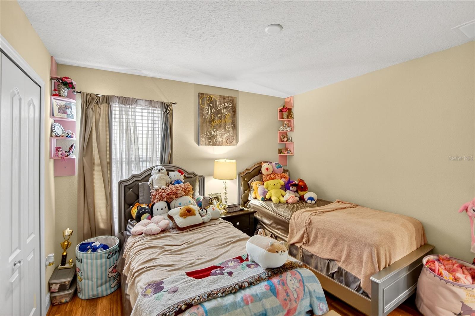 Listing photo id 40 for 15246 Anguilla Isle Avenue