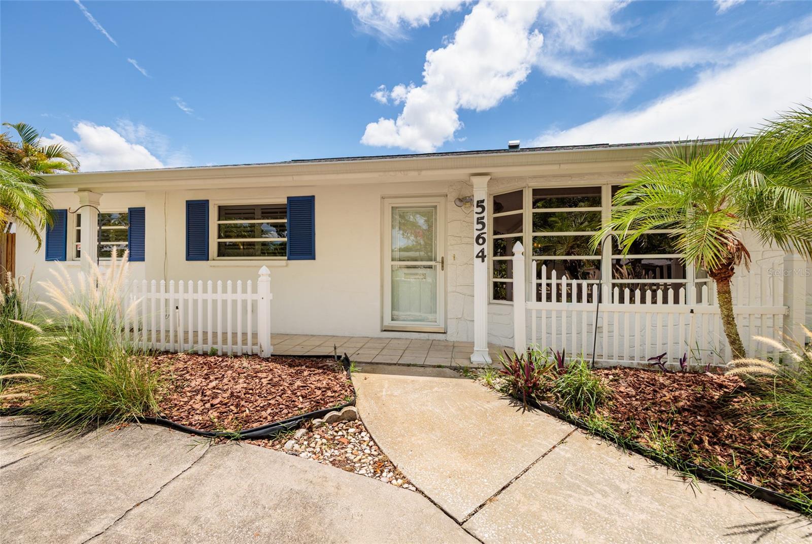 Image 29 of 42 For 5564 46th Avenue N
