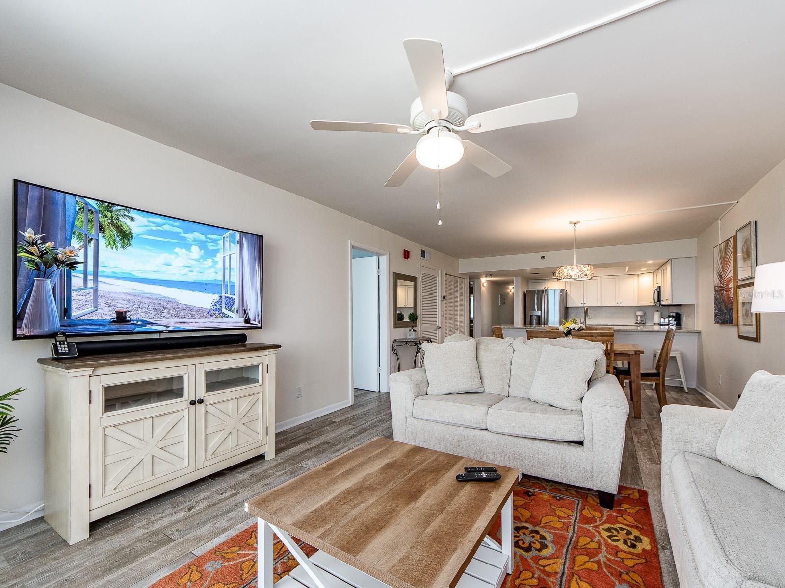Image 16 of 53 For 20002 Gulf Boulevard 2803