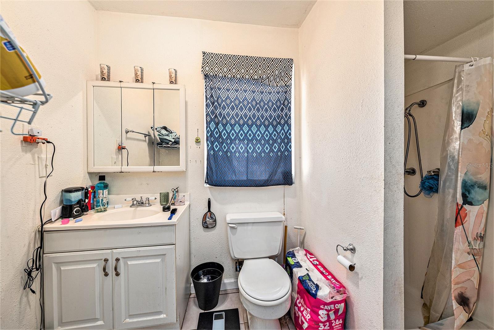 Image 10 of 21 For 1432 San Juan Court