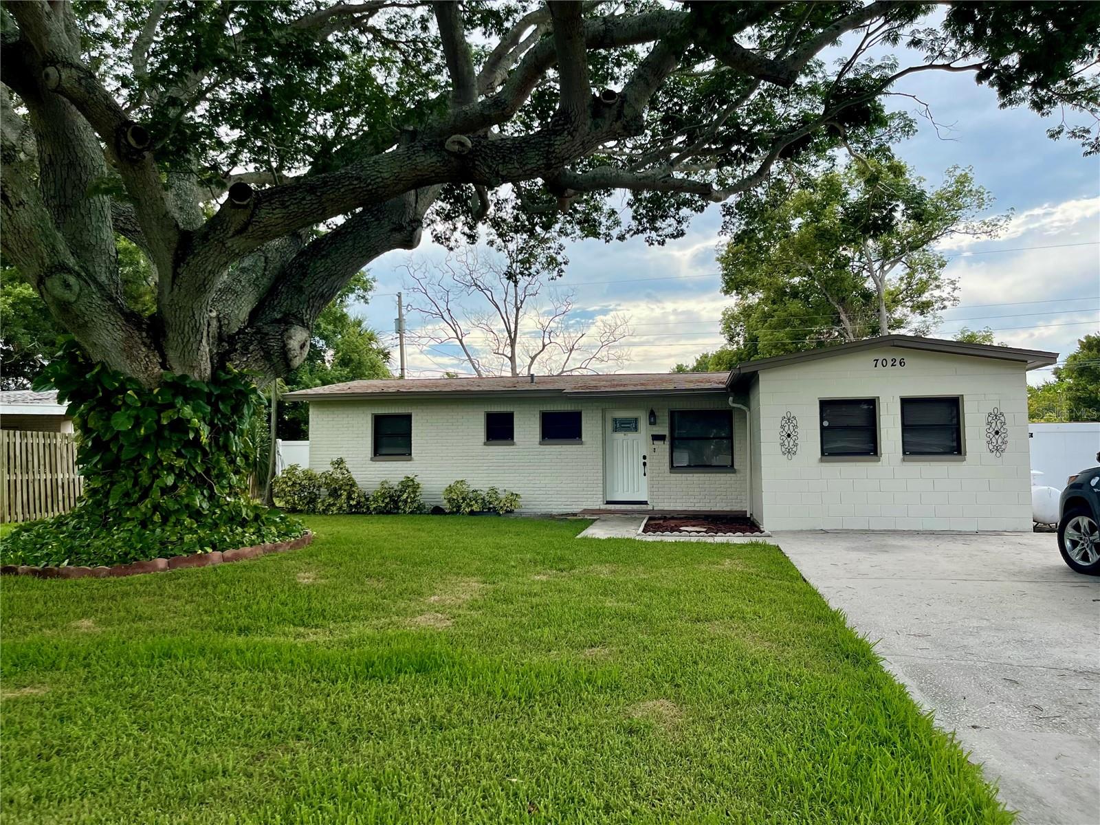 Details for 7026 20th Street N, ST PETERSBURG, FL 33702