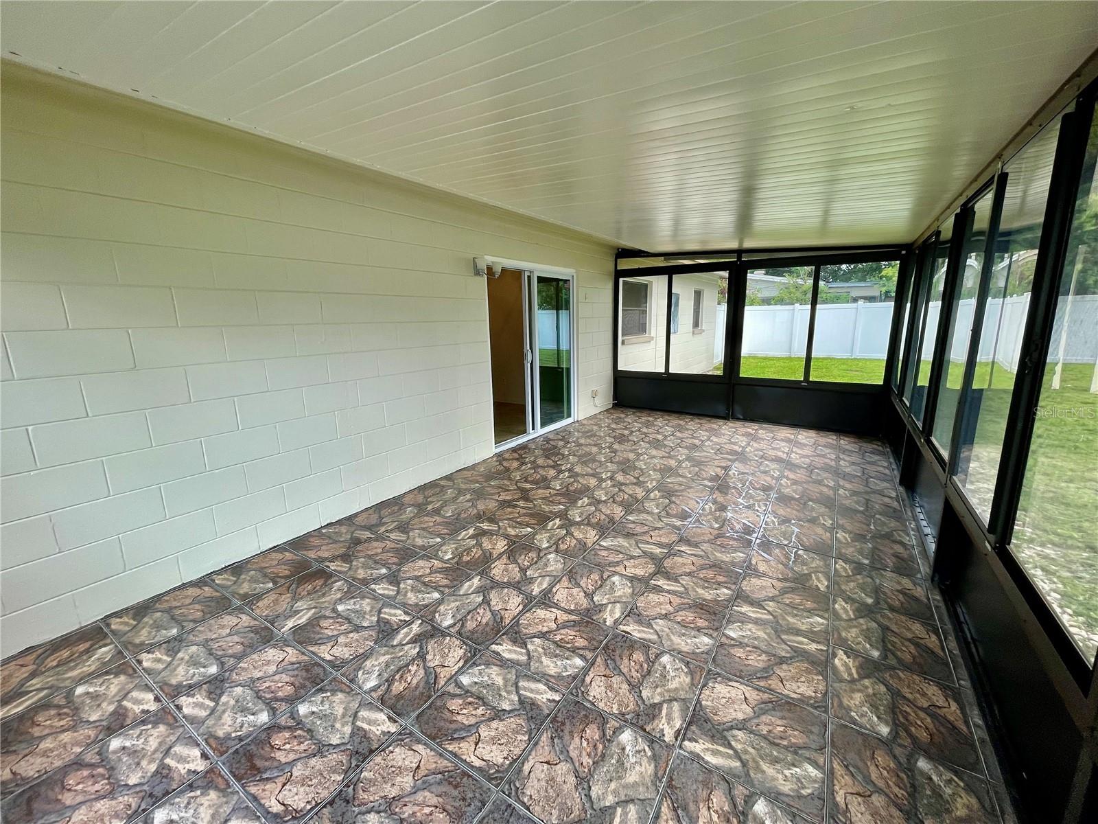 Image 16 of 30 For 7026 20th Street N