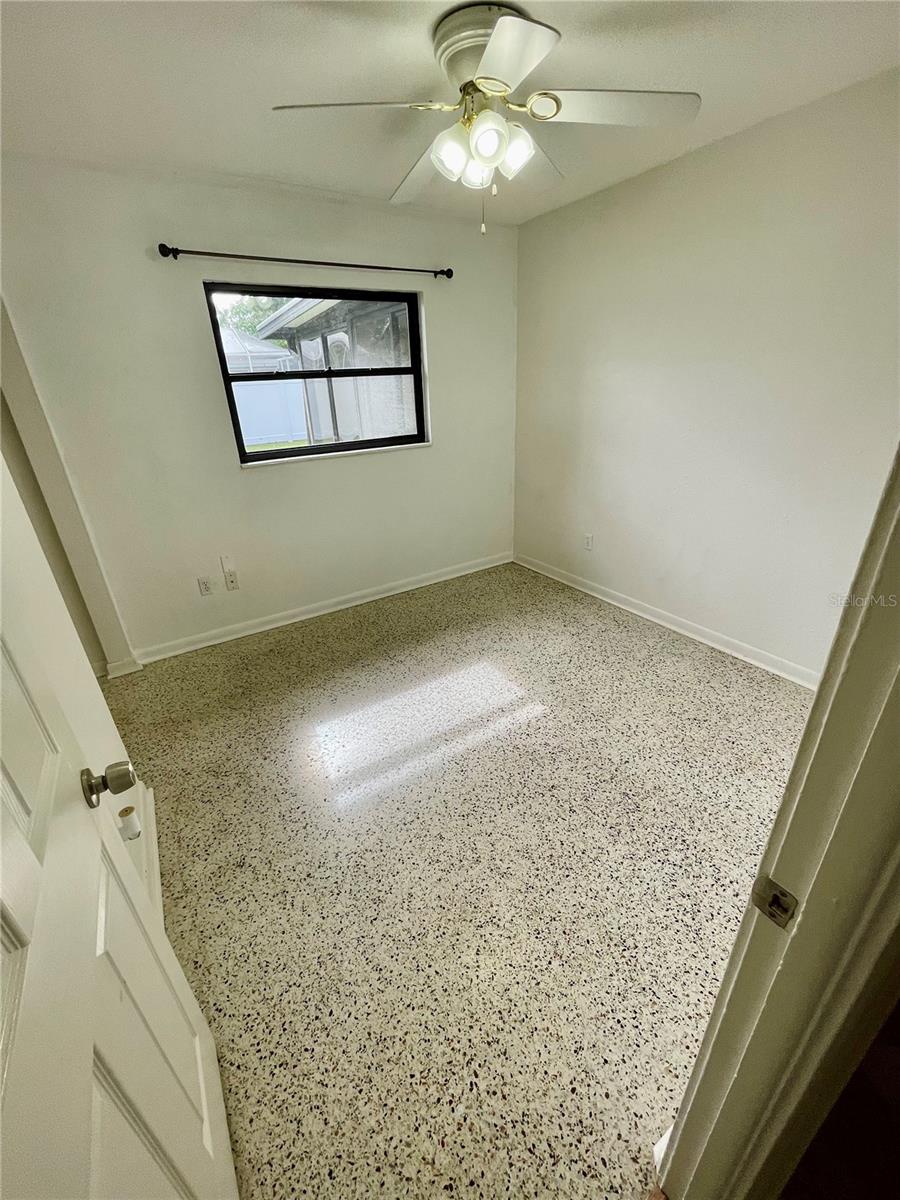 Image 18 of 30 For 7026 20th Street N