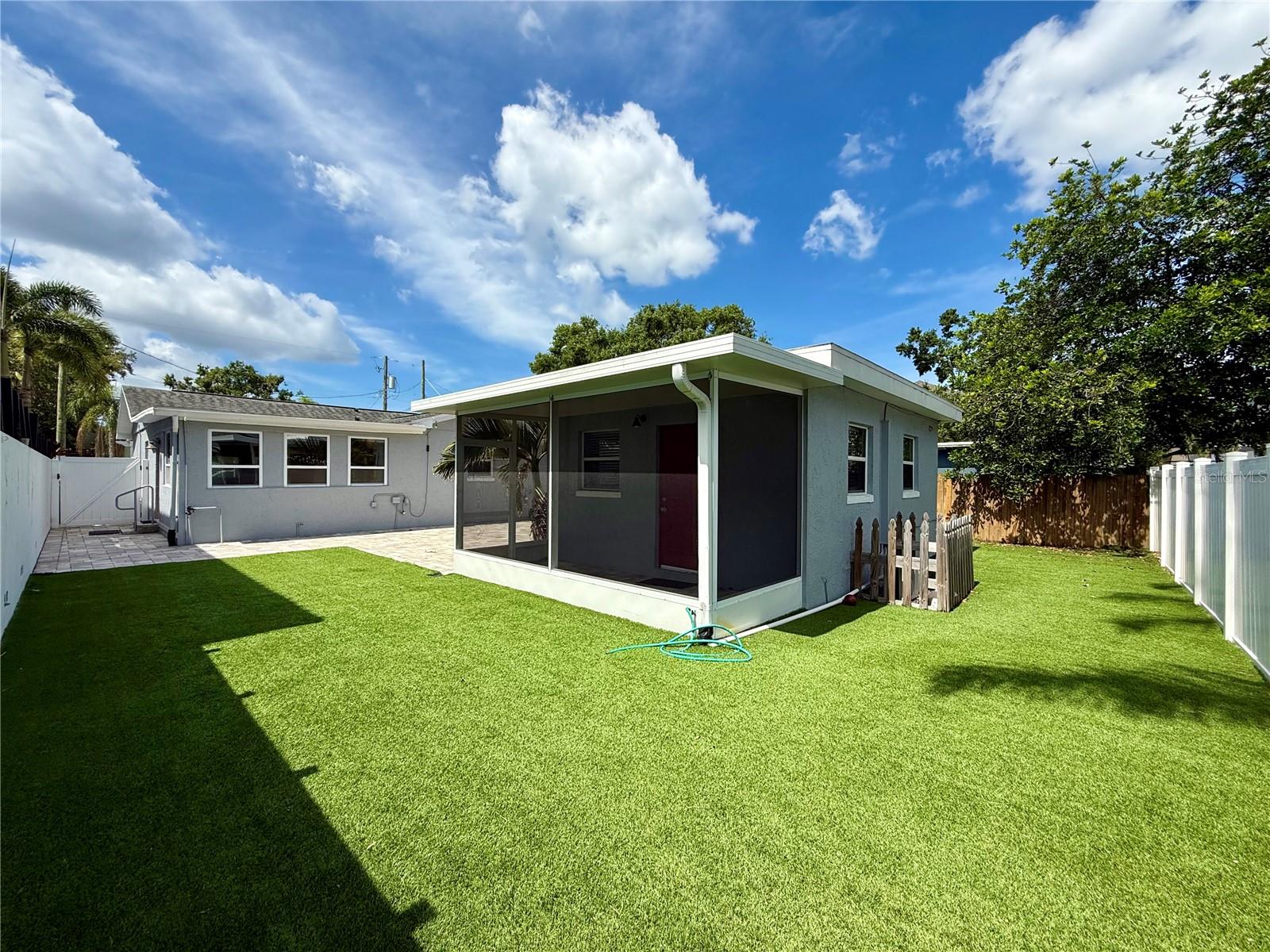 Image 36 of 45 For 3419 Empedrado Street