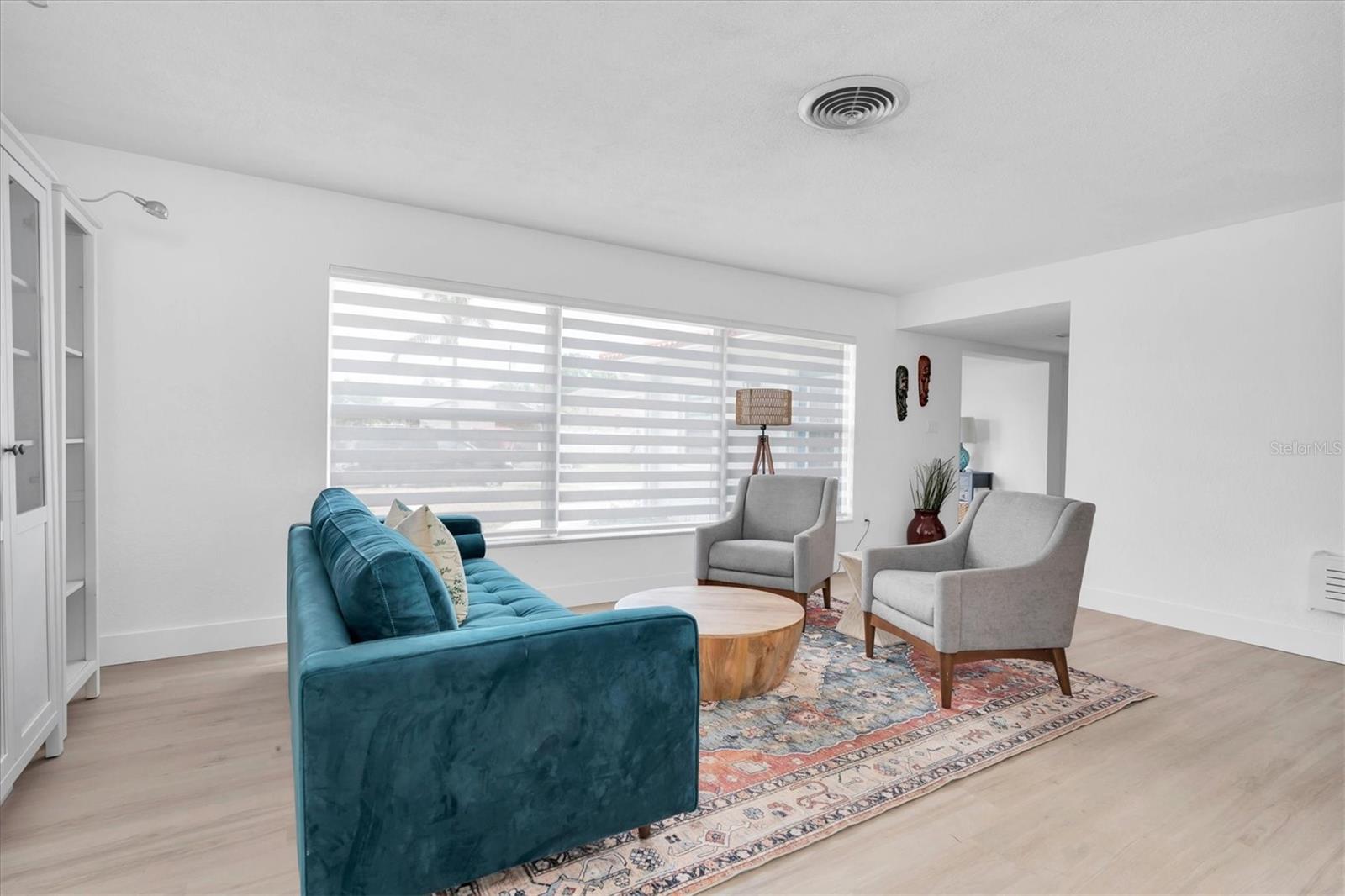 Image 6 of 45 For 4395 50th Terrace S