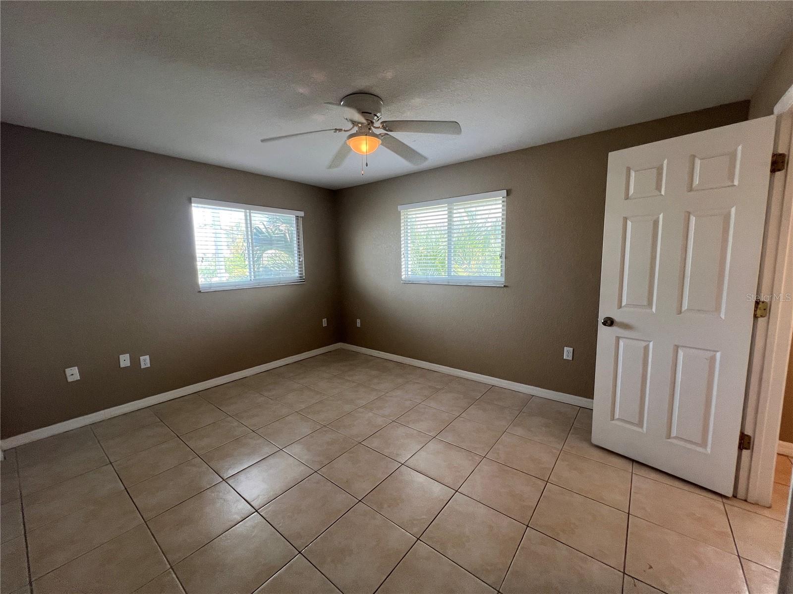 Image 11 of 23 For 2704 2nd Street 16