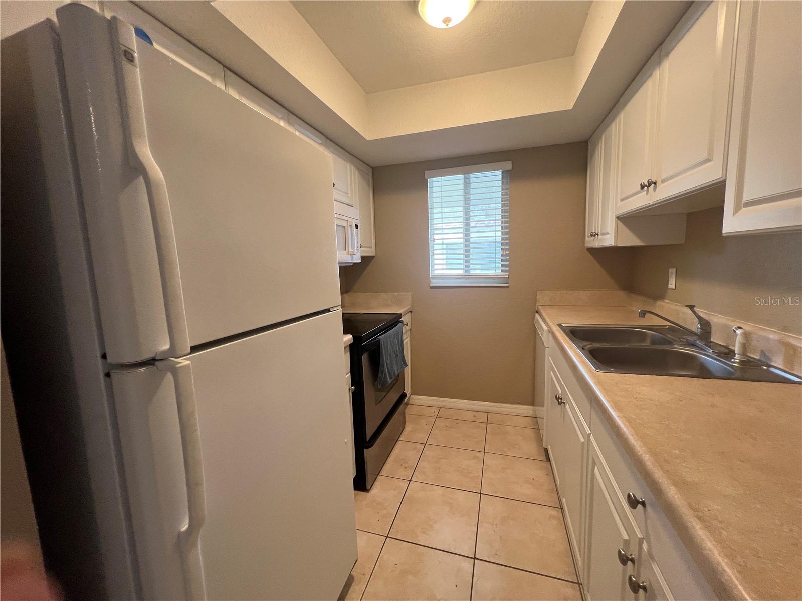 Image 14 of 23 For 2704 2nd Street 16