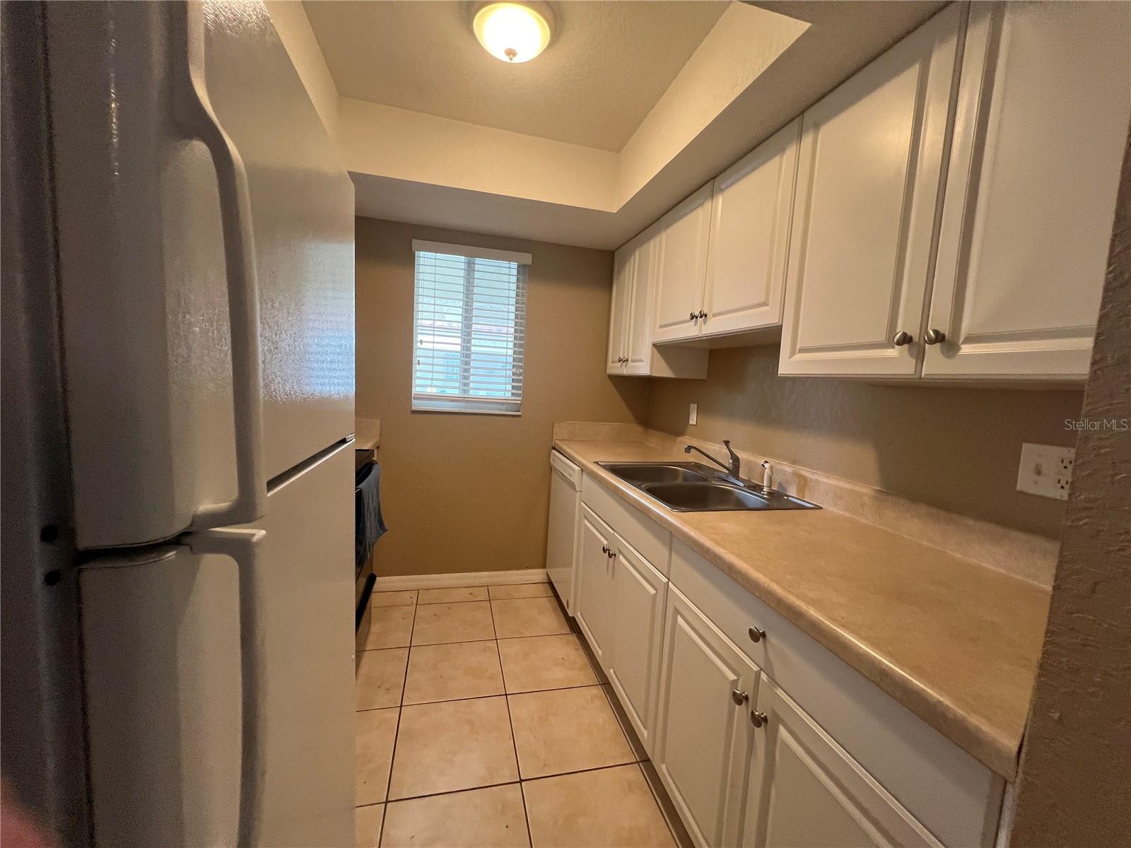 Image 15 of 23 For 2704 2nd Street 16