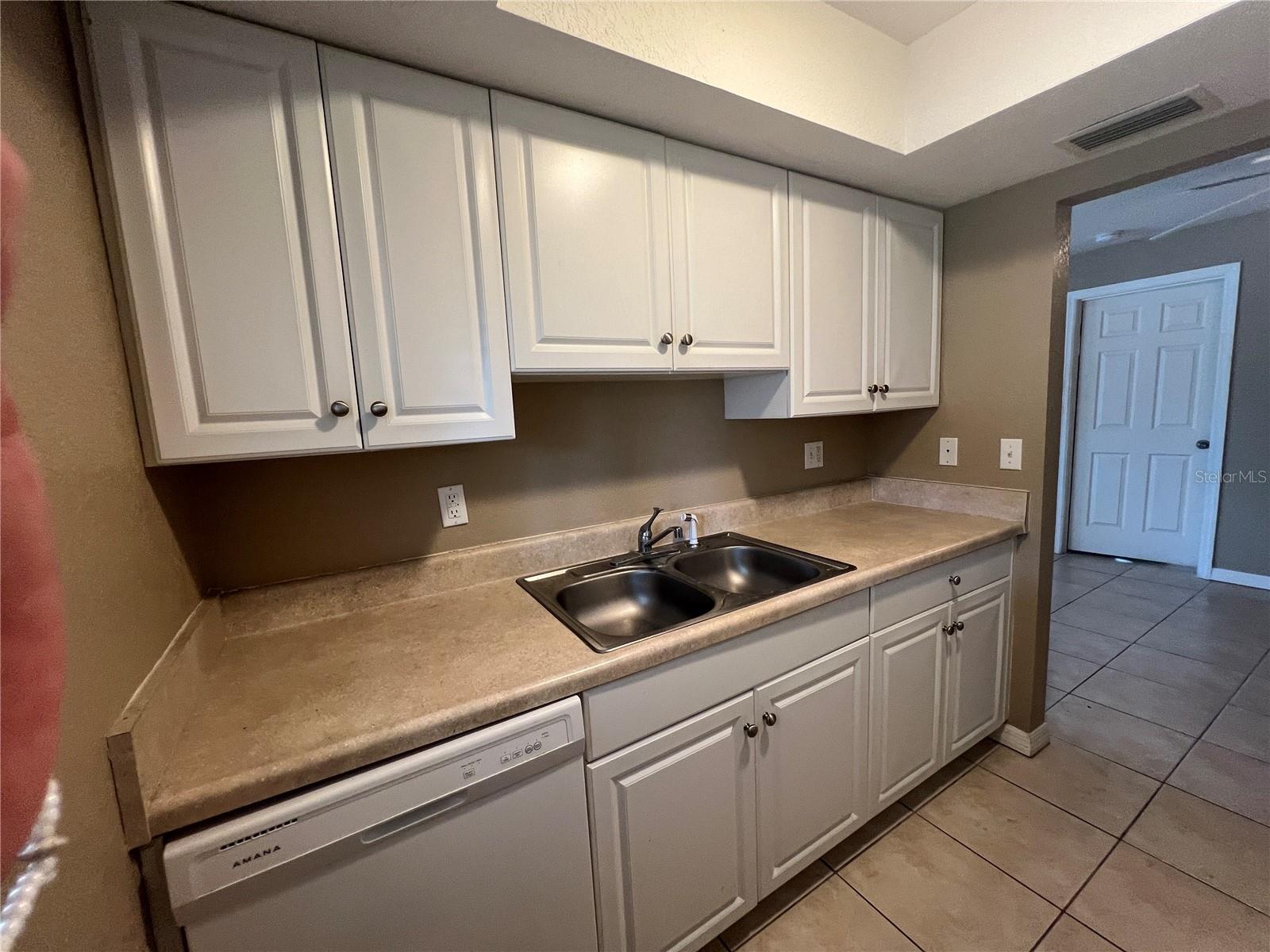 Image 16 of 23 For 2704 2nd Street 16