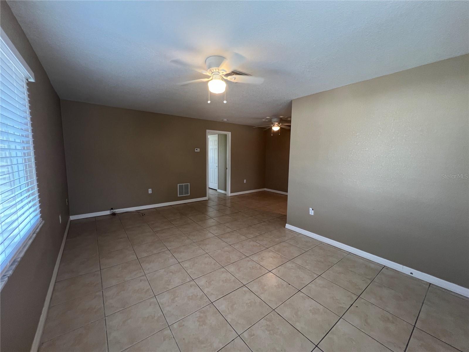 Image 8 of 23 For 2704 2nd Street 16