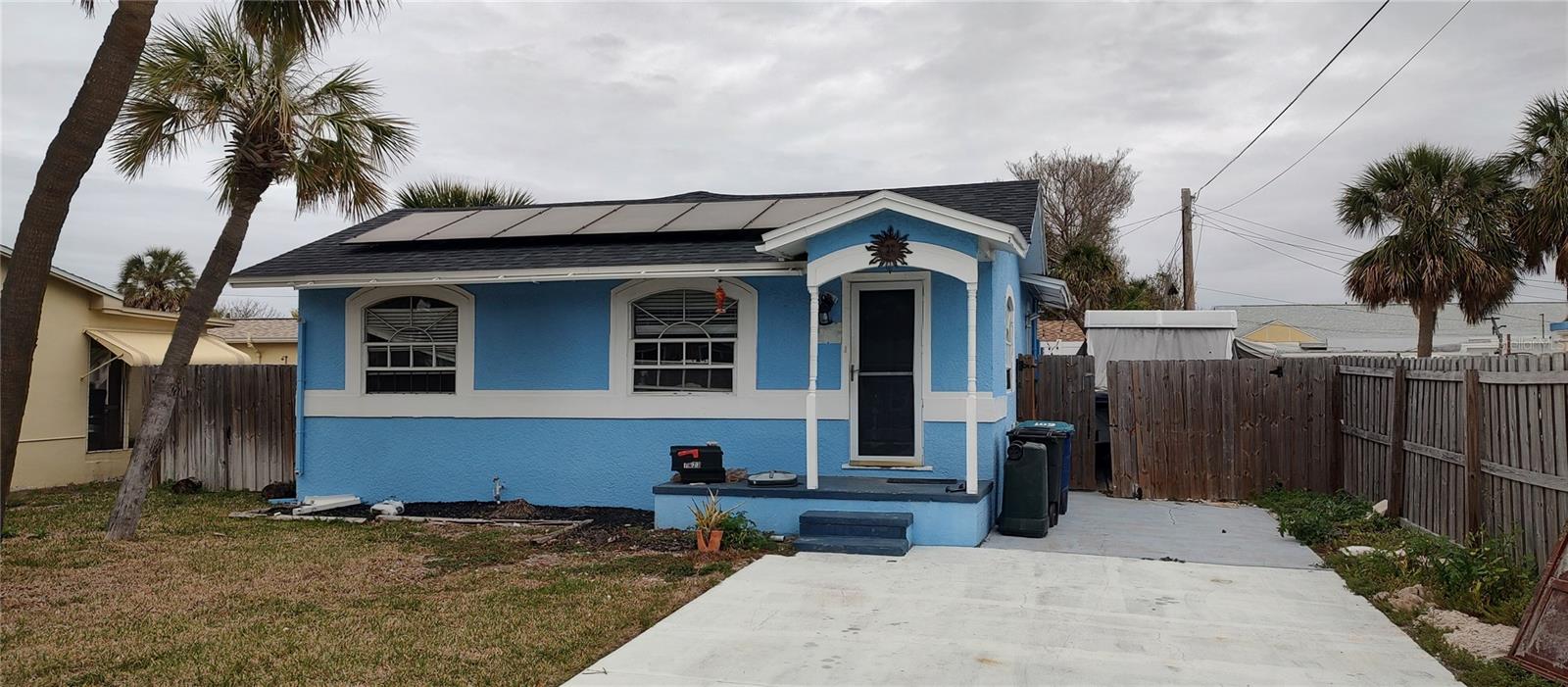Image 19 of 20 For 7623 Gulf Boulevard
