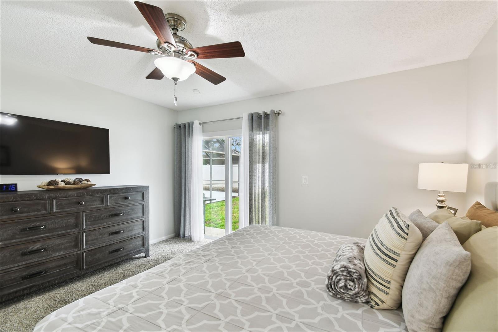 Image 12 of 40 For 4010 Mountain Springs Lane