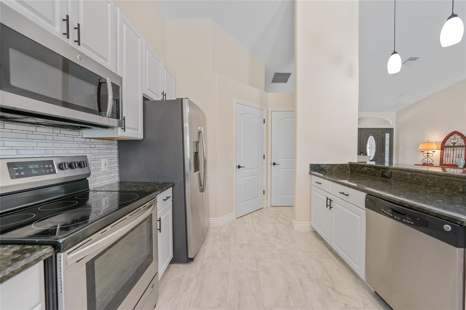 Image 10 of 67 For 2226 Charleston Park Drive