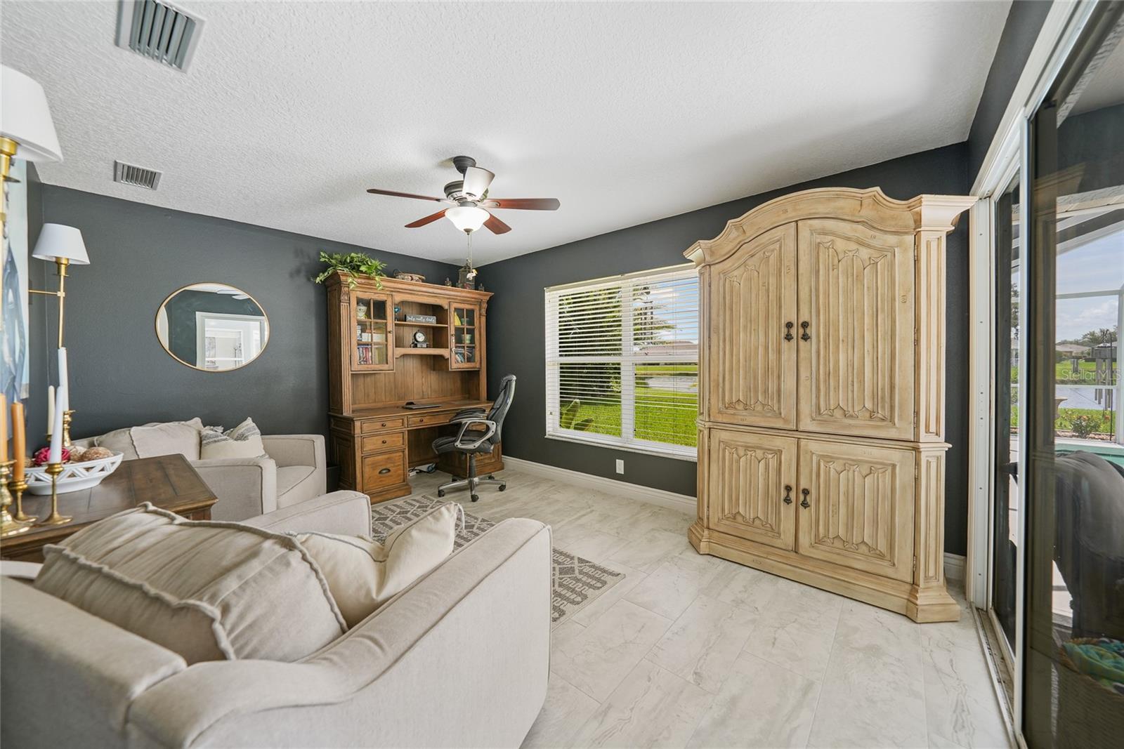 Image 16 of 67 For 2226 Charleston Park Drive