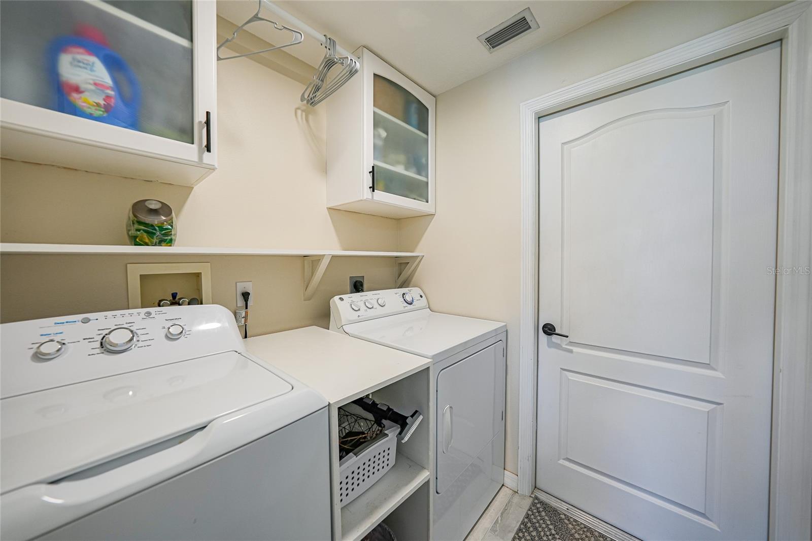 Image 30 of 67 For 2226 Charleston Park Drive