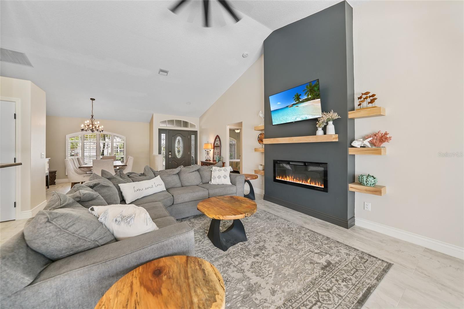 Image 5 of 67 For 2226 Charleston Park Drive