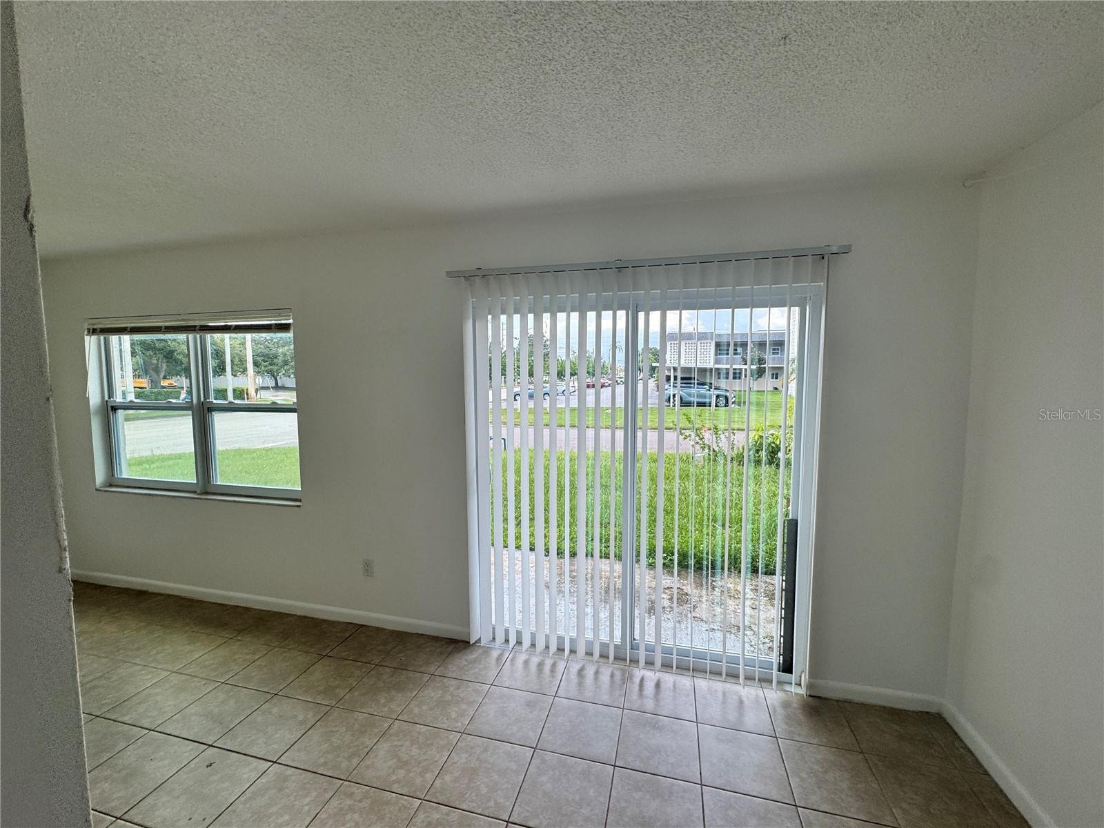 Image 32 of 44 For 1185 58th Street N
