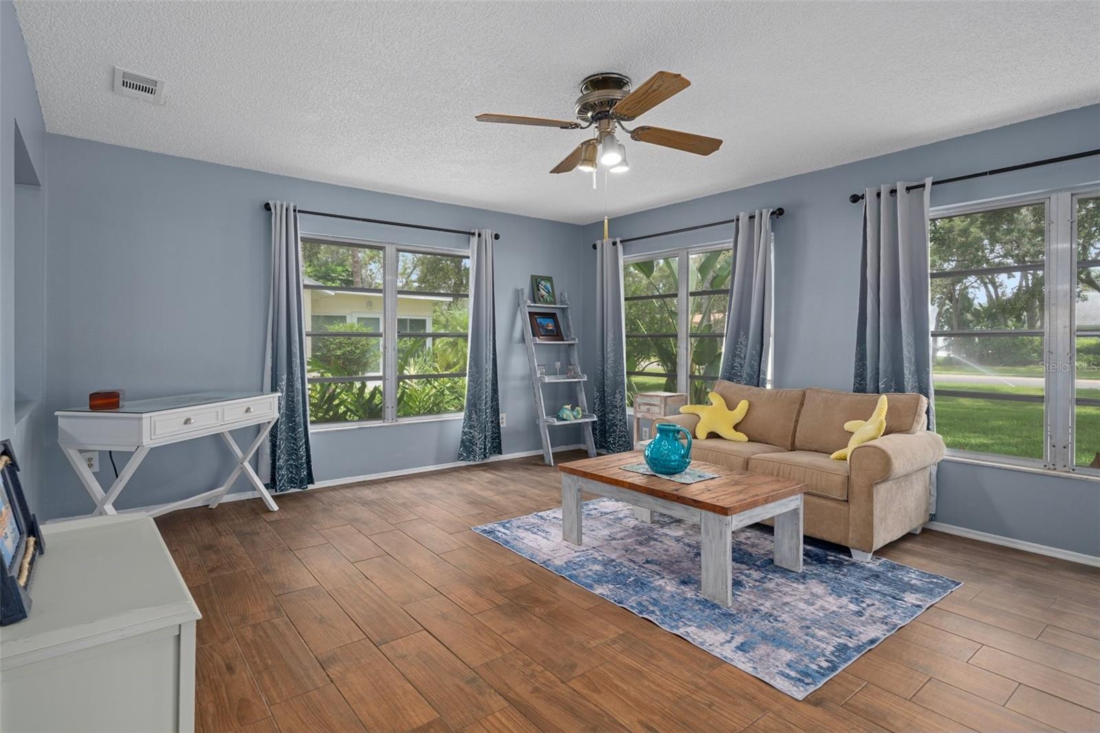 Image 8 of 41 For 6195 Ocean Pines Lane