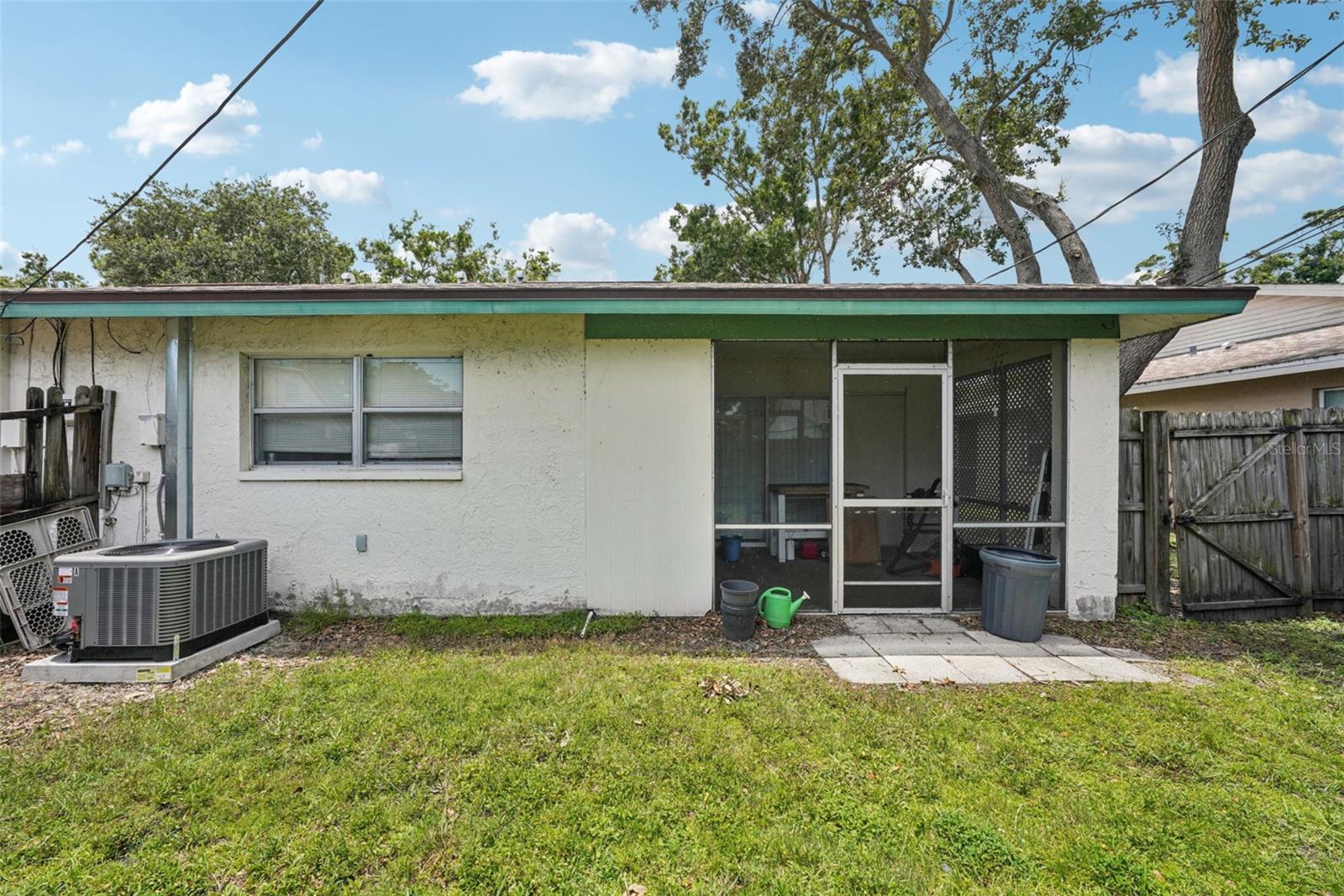 Image 21 of 32 For 6340 27th Street N