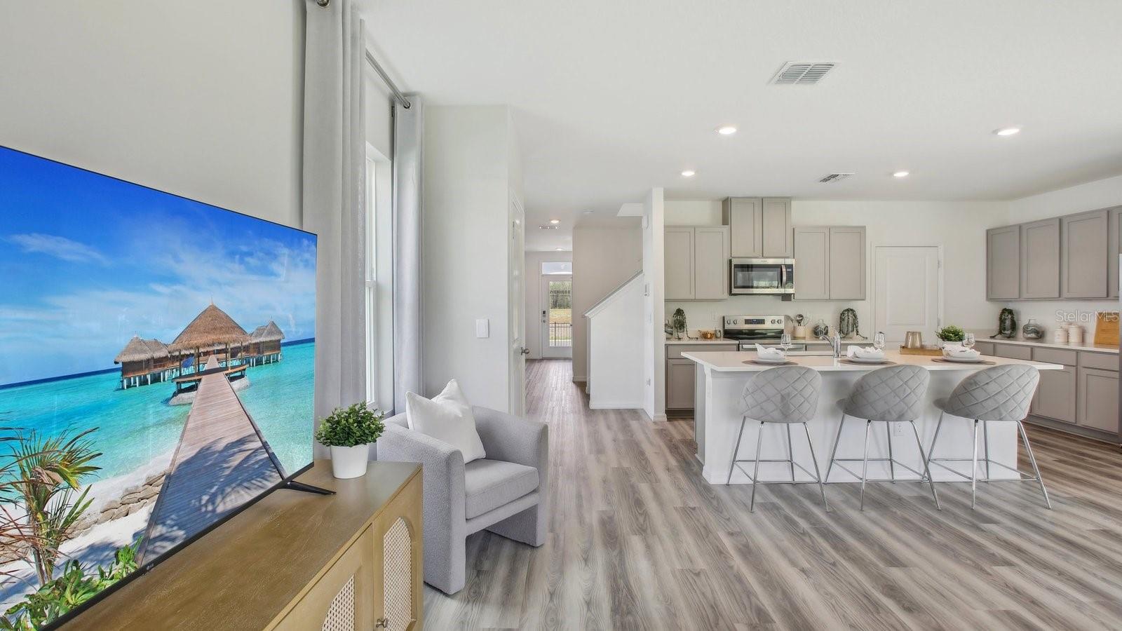 Listing photo id 4 for 36209 Sunflower Hill Drive