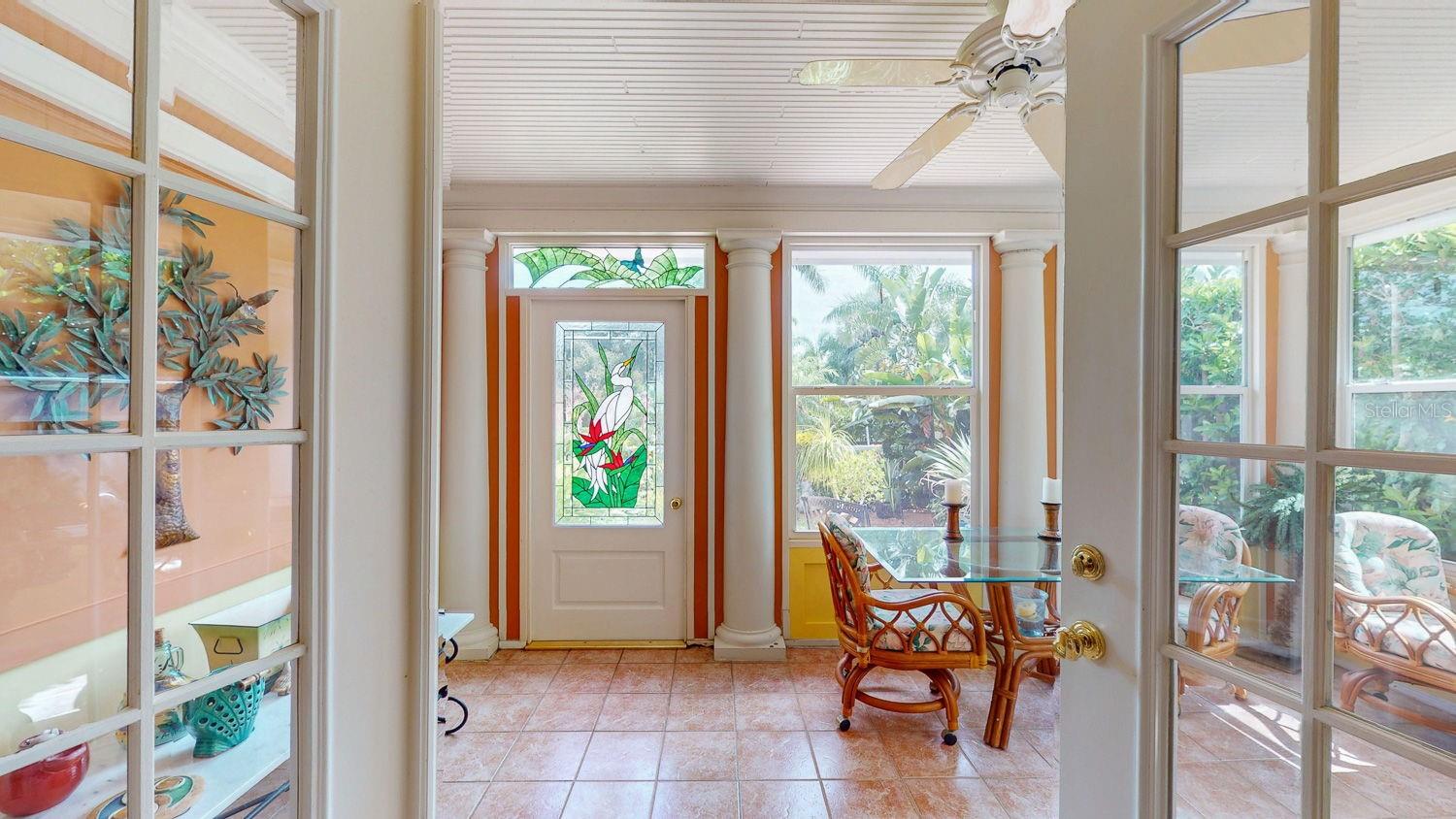 Image 38 of 98 For 1417 Beach Drive Ne