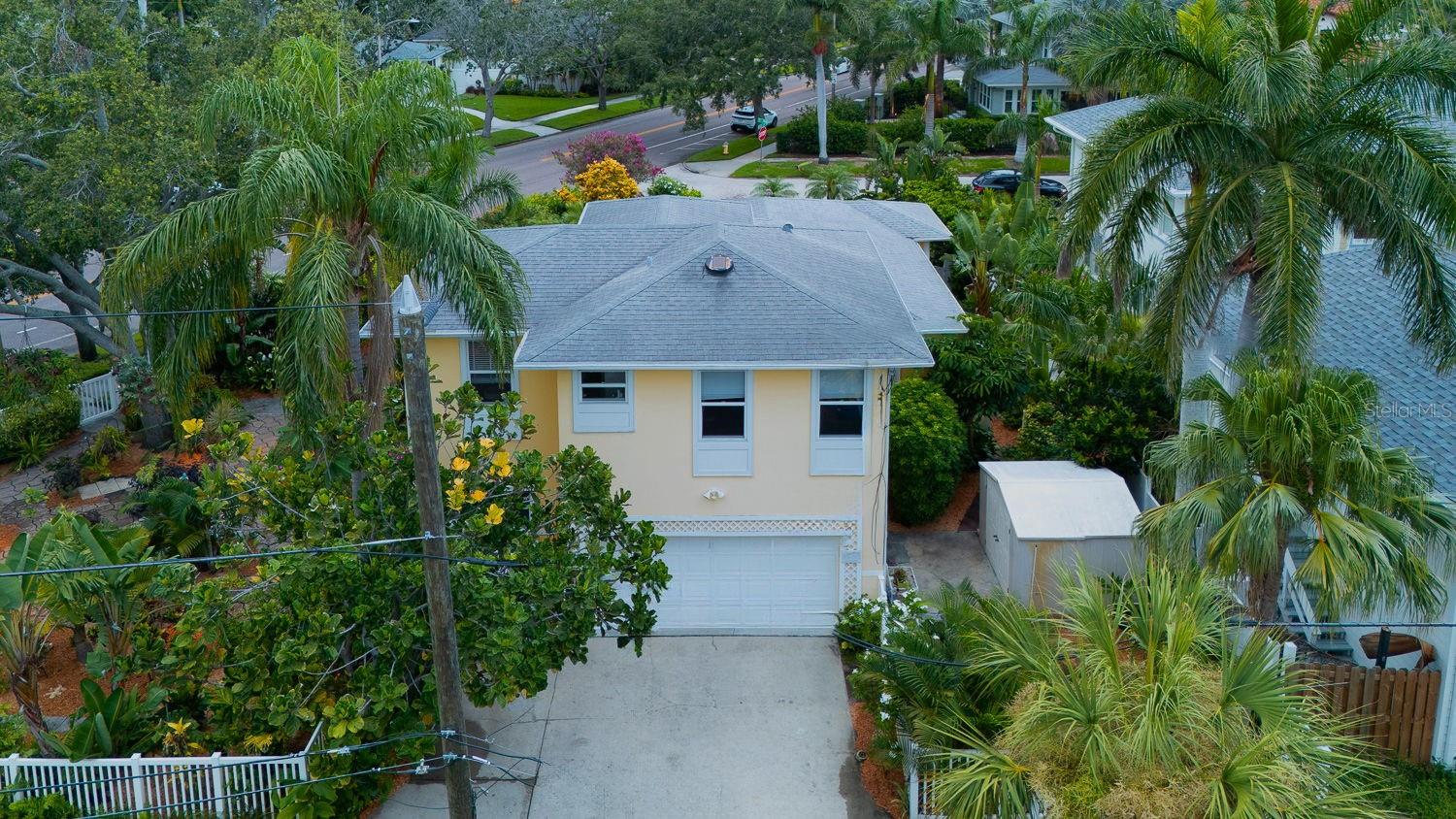 Image 93 of 98 For 1417 Beach Drive Ne