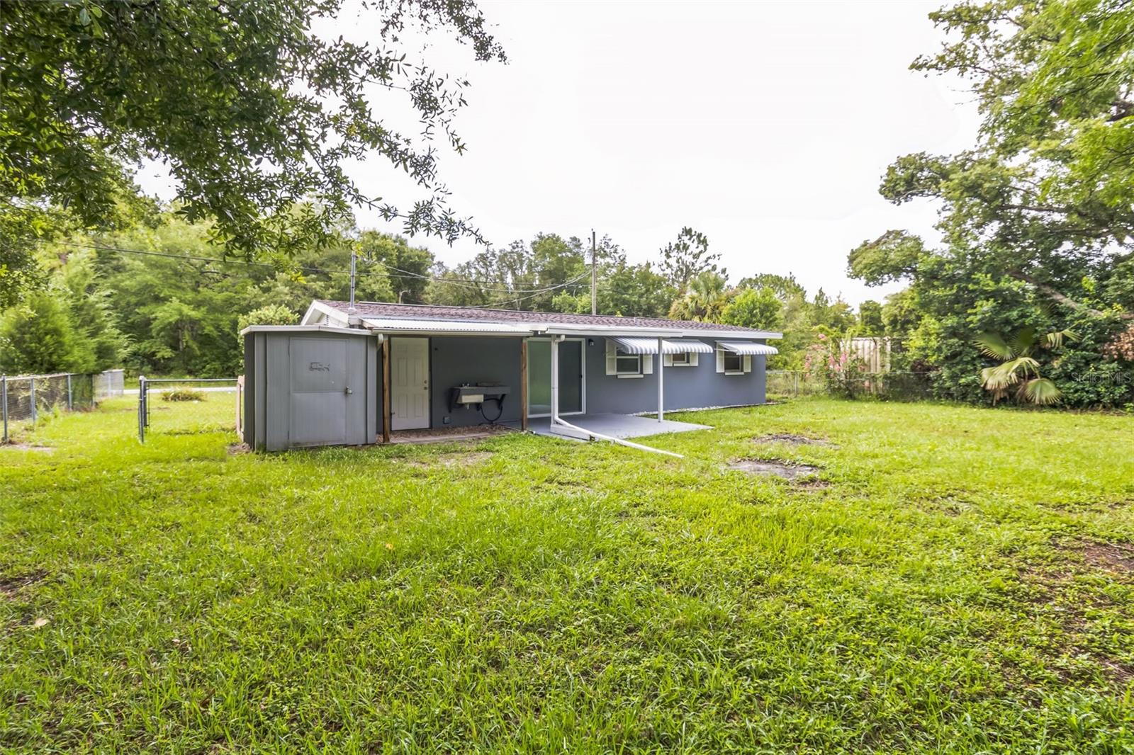 Listing photo id 22 for 5390 Manatee Terrace